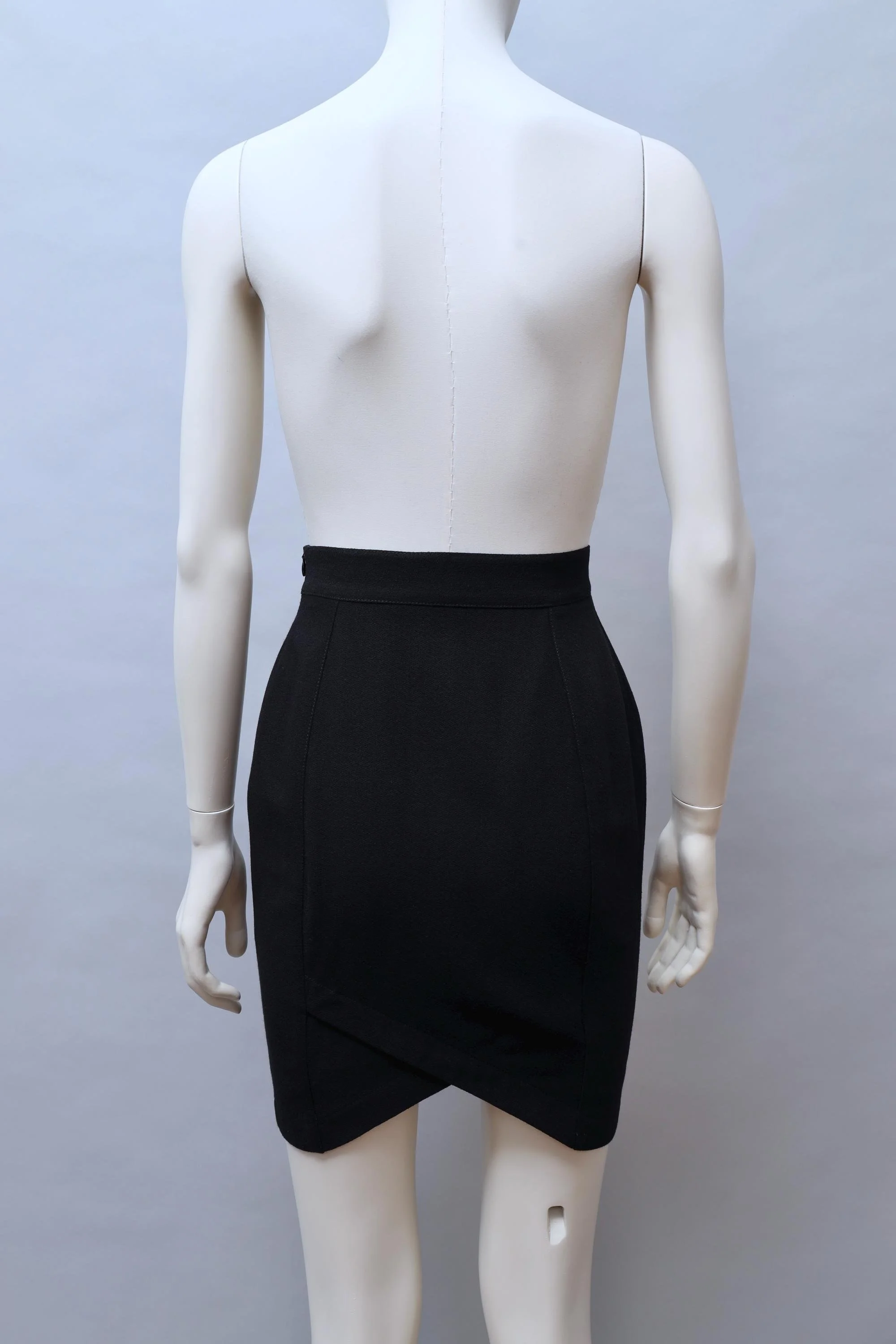 late 1980s / early 1990s Thierry Mugler Activ black wool tulip mini skirt