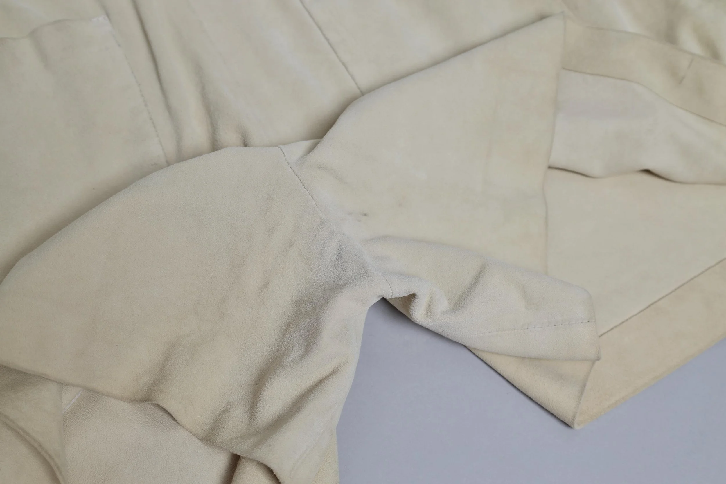 S/S 2011 Maison Martin Margiela ivory suede lamb leather drawstring shorts
