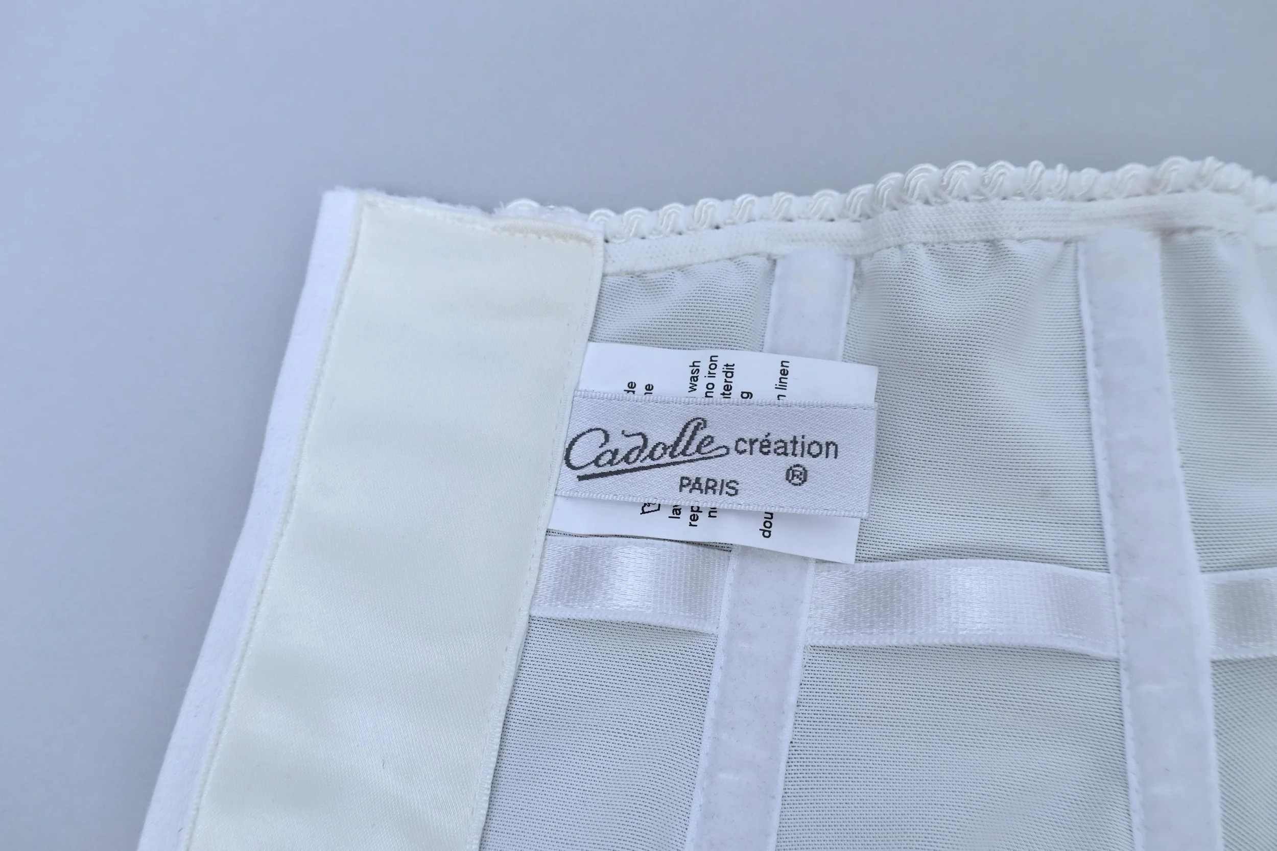2000s Cadolle label tag