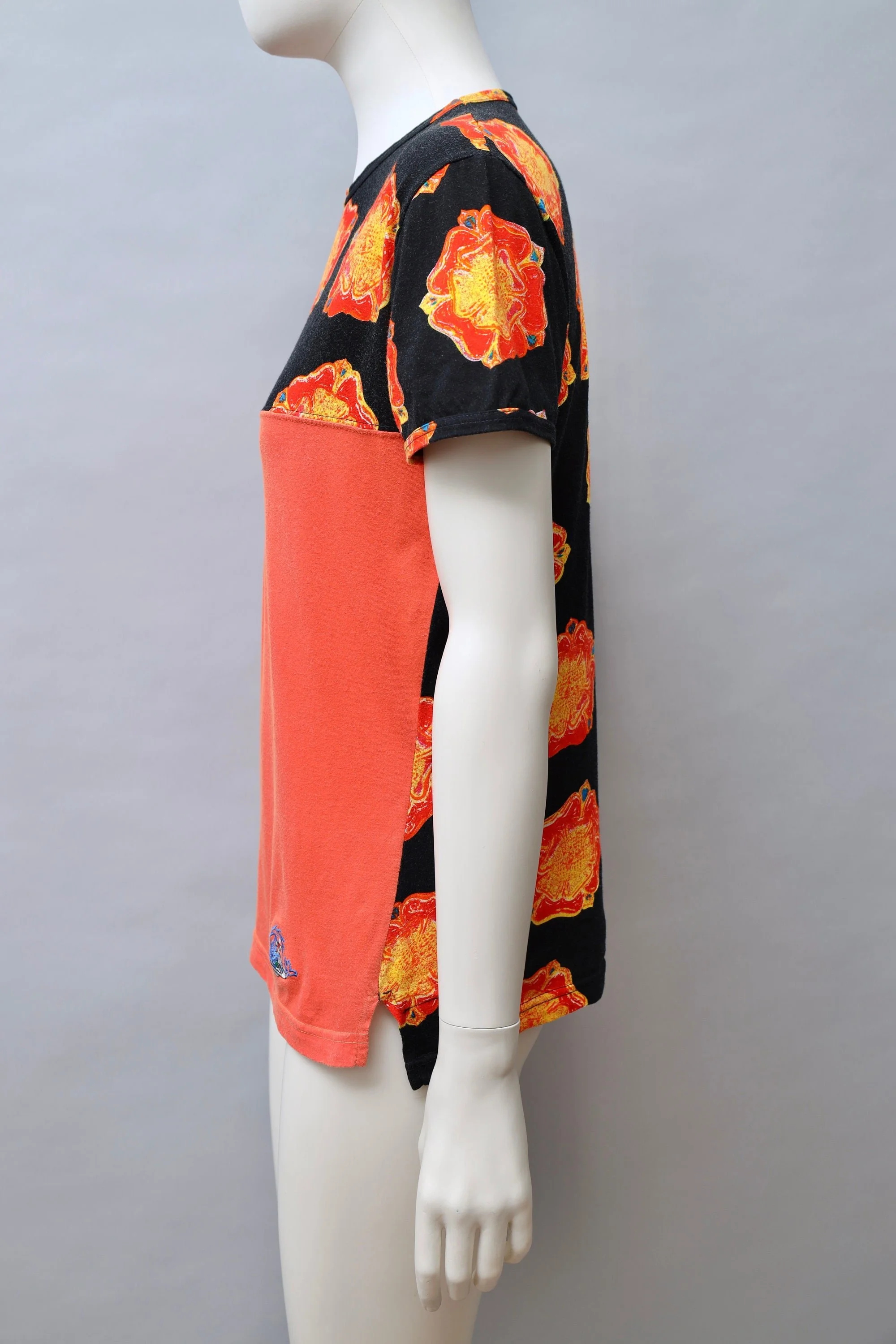 S/S 1999 Vivienne Westwood Ocean black and orange floral print t-shirt