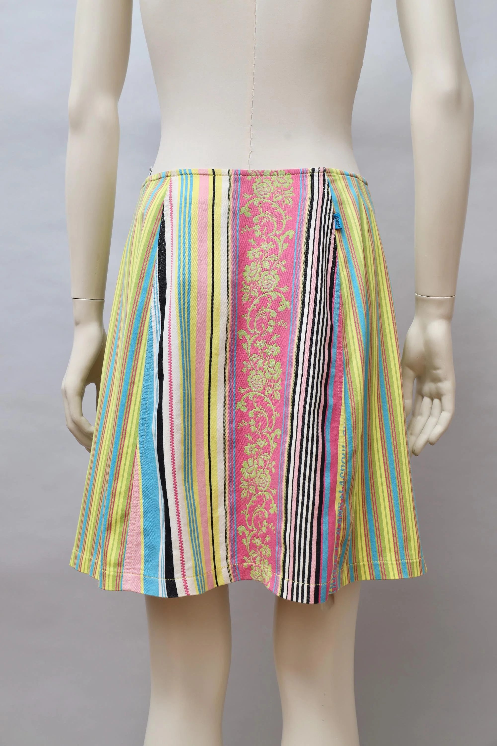 1990s Jeans de Christian Lacroix multicolour brocade striped skirt