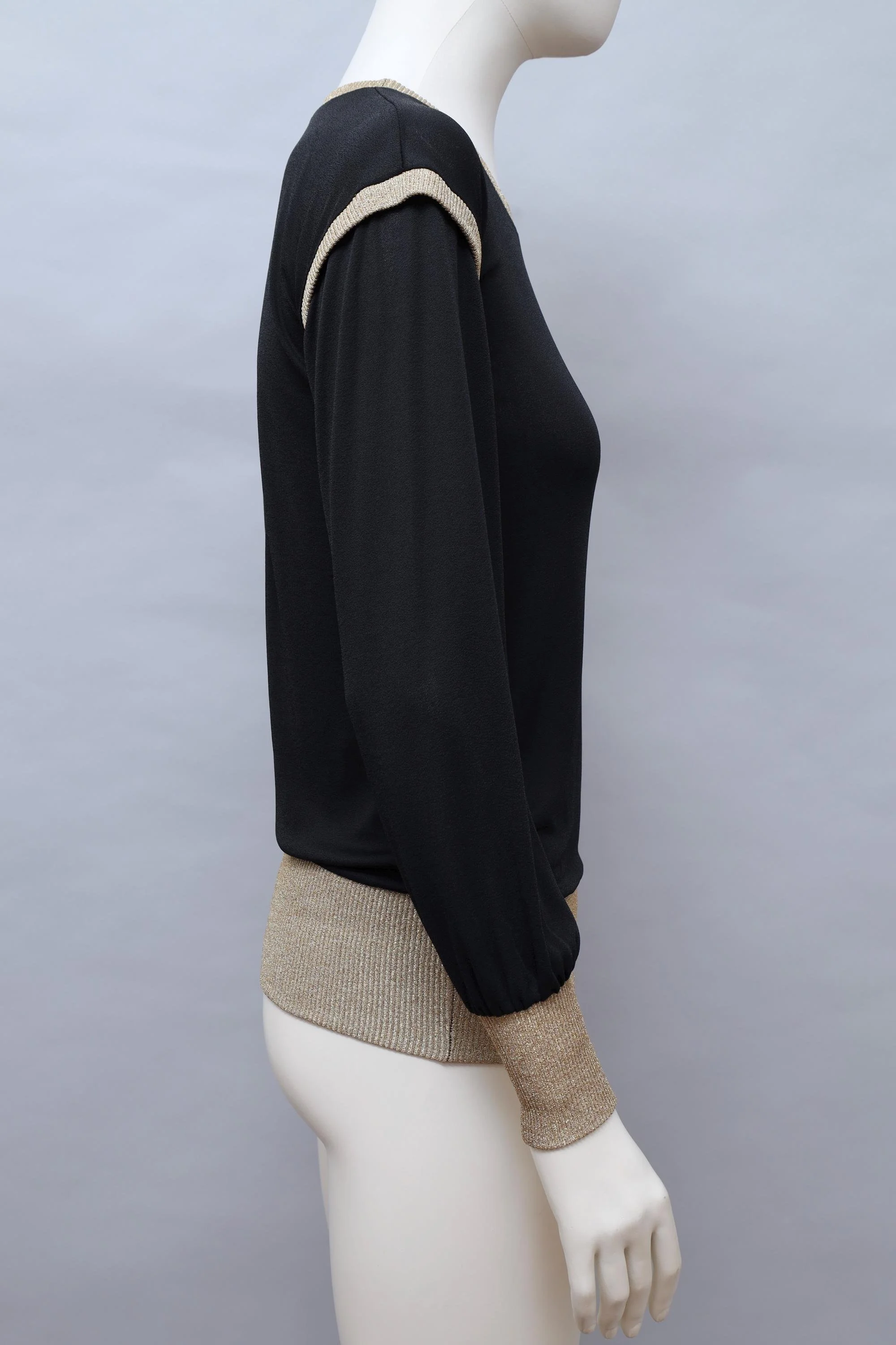 1970s Chantal Thomass pour Ter et Bantine black and gold lurex top