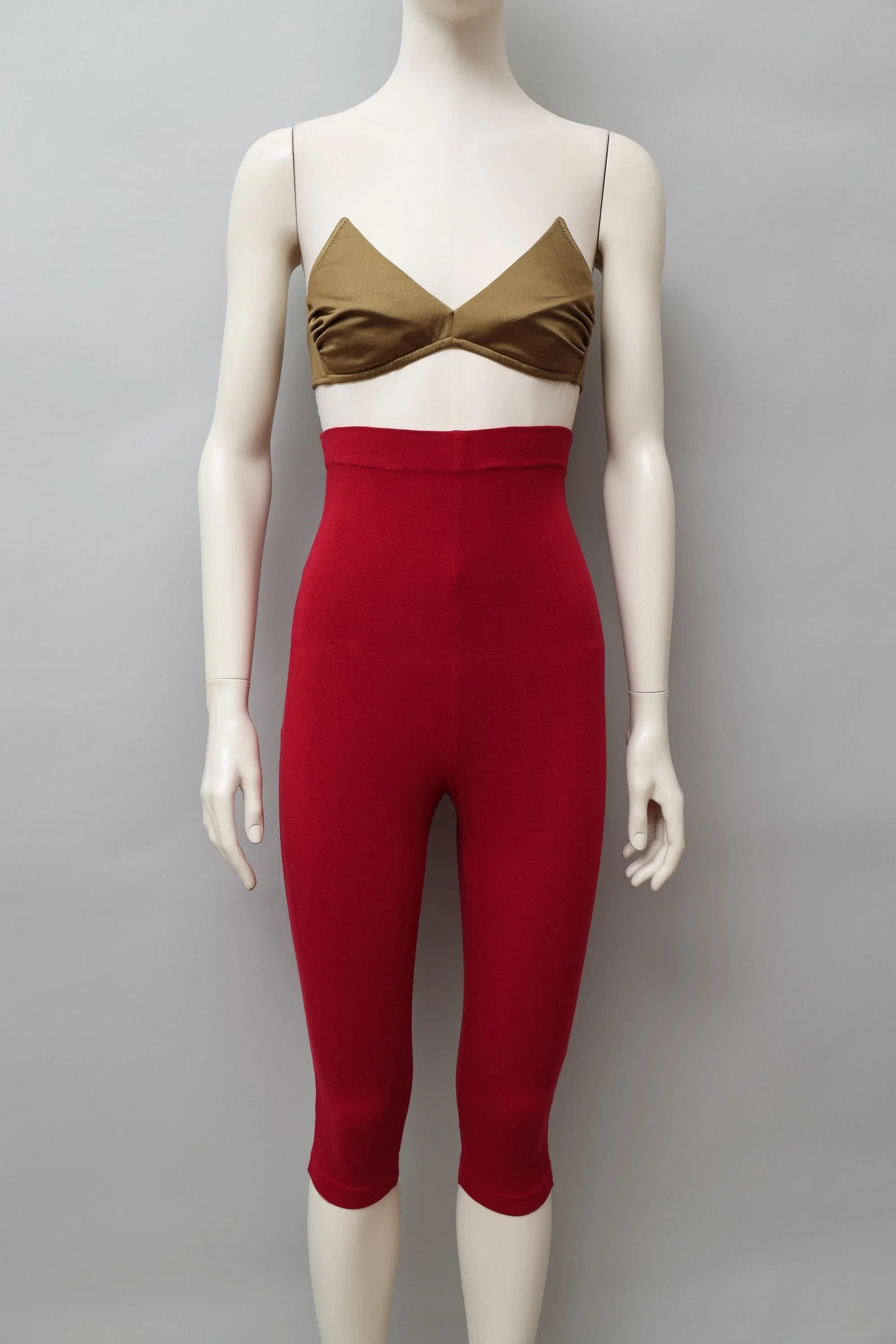 1990s Romeo Gigli red stretch cotton ultra high waisted leggings