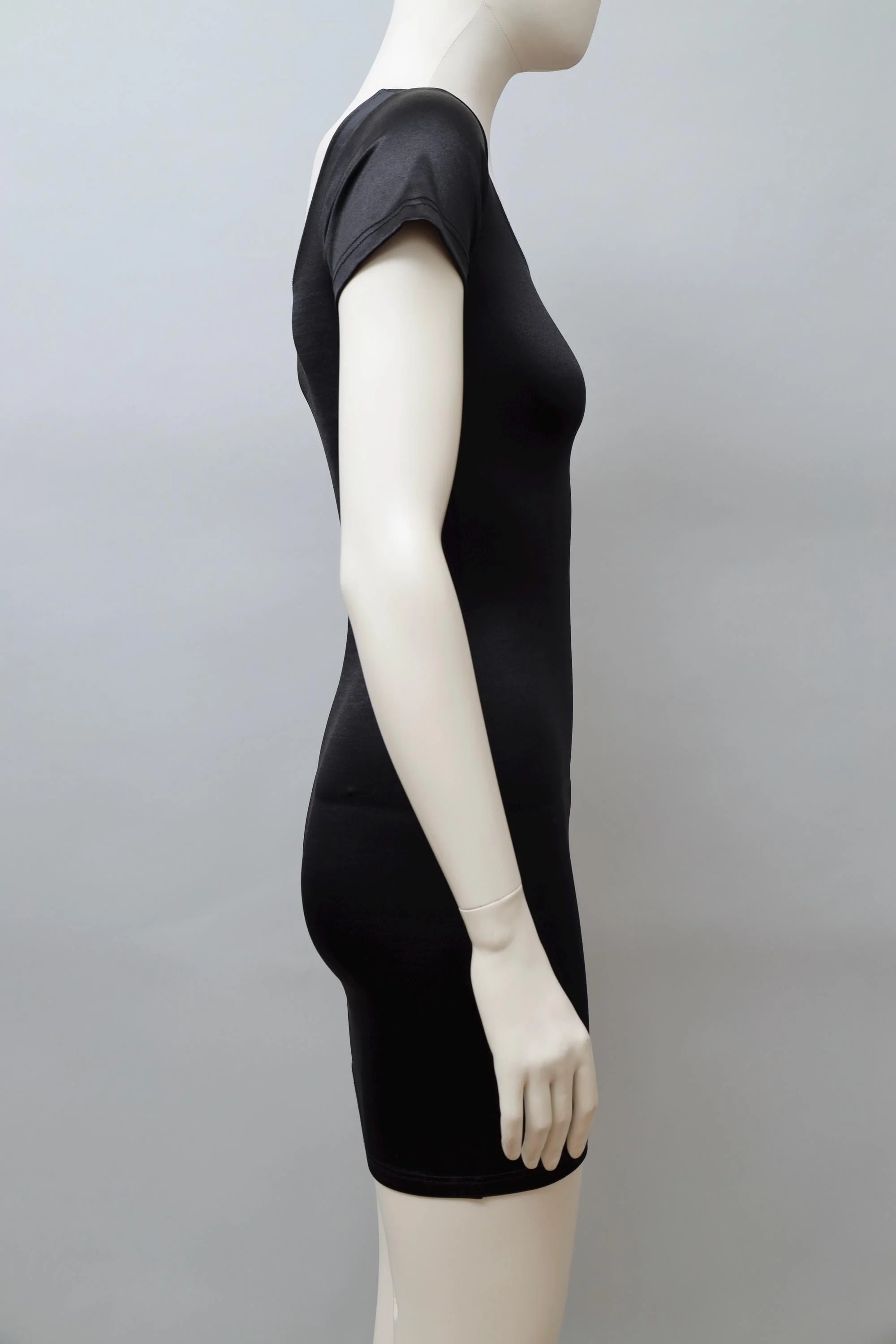 1990s Liza Bruce shortsleeve black satin stretch bodycon dress