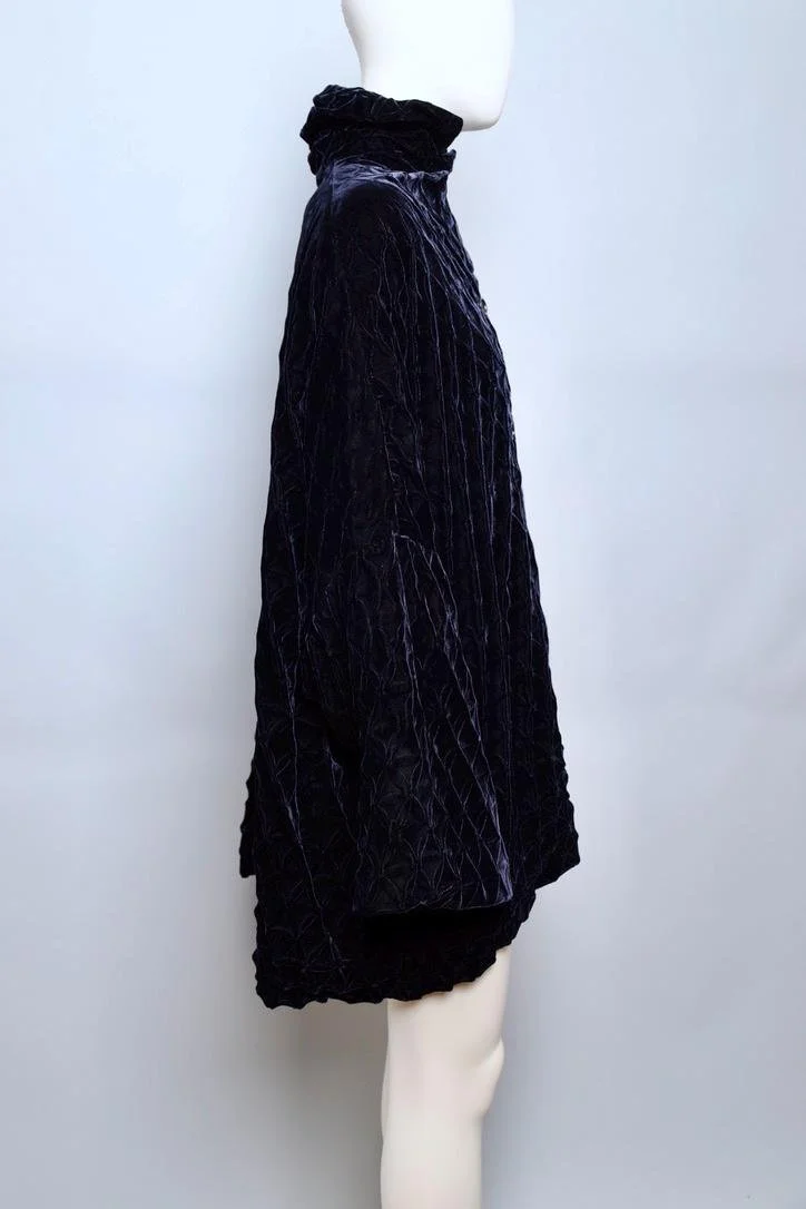 F/W 1991 Romeo Gigli midnight blue edelweiss smocking velvet coat