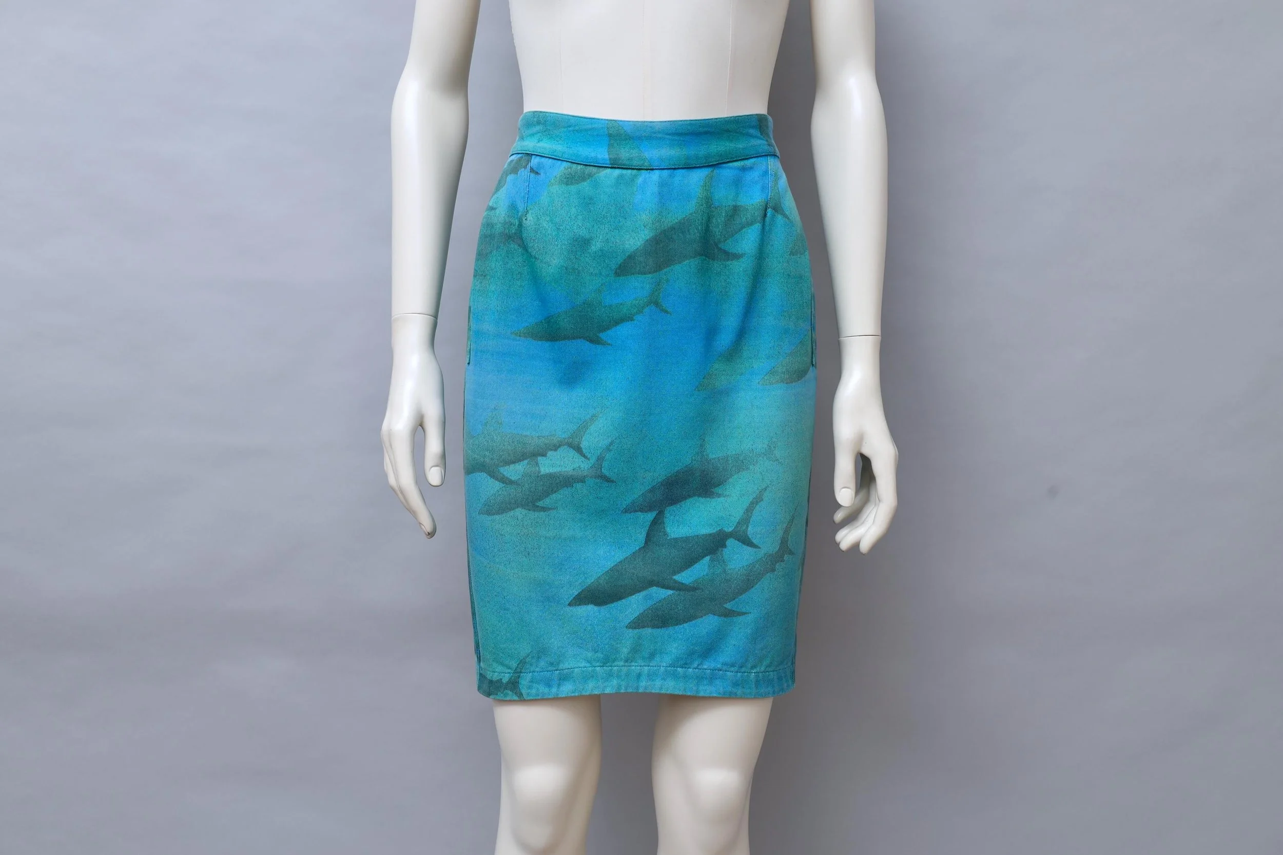 late 1980s Thierry Mugler Activ blue shark print pencil skirt