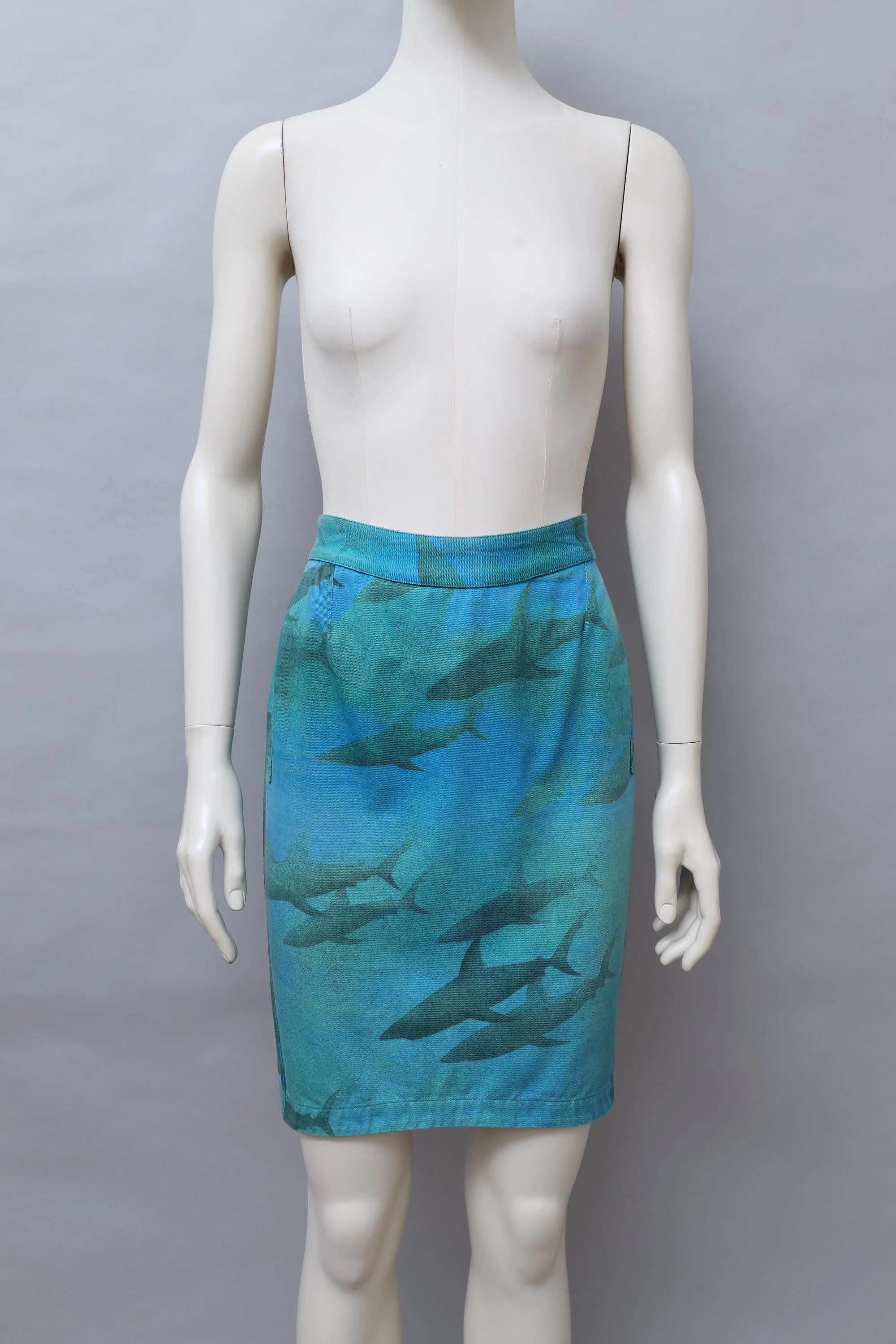late 1980s Thierry Mugler Activ blue shark print pencil skirt