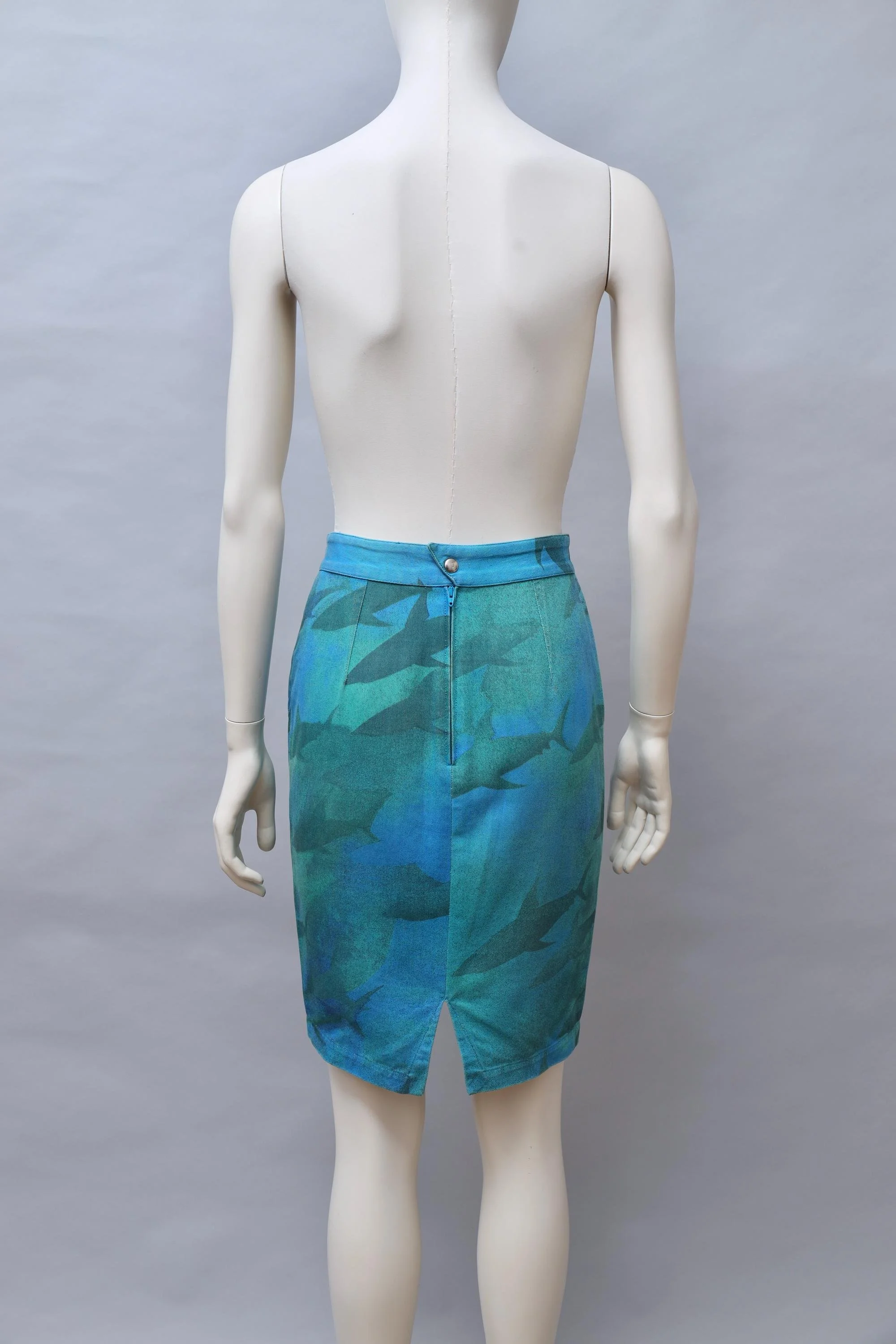 late 1980s Thierry Mugler Activ blue shark print pencil skirt
