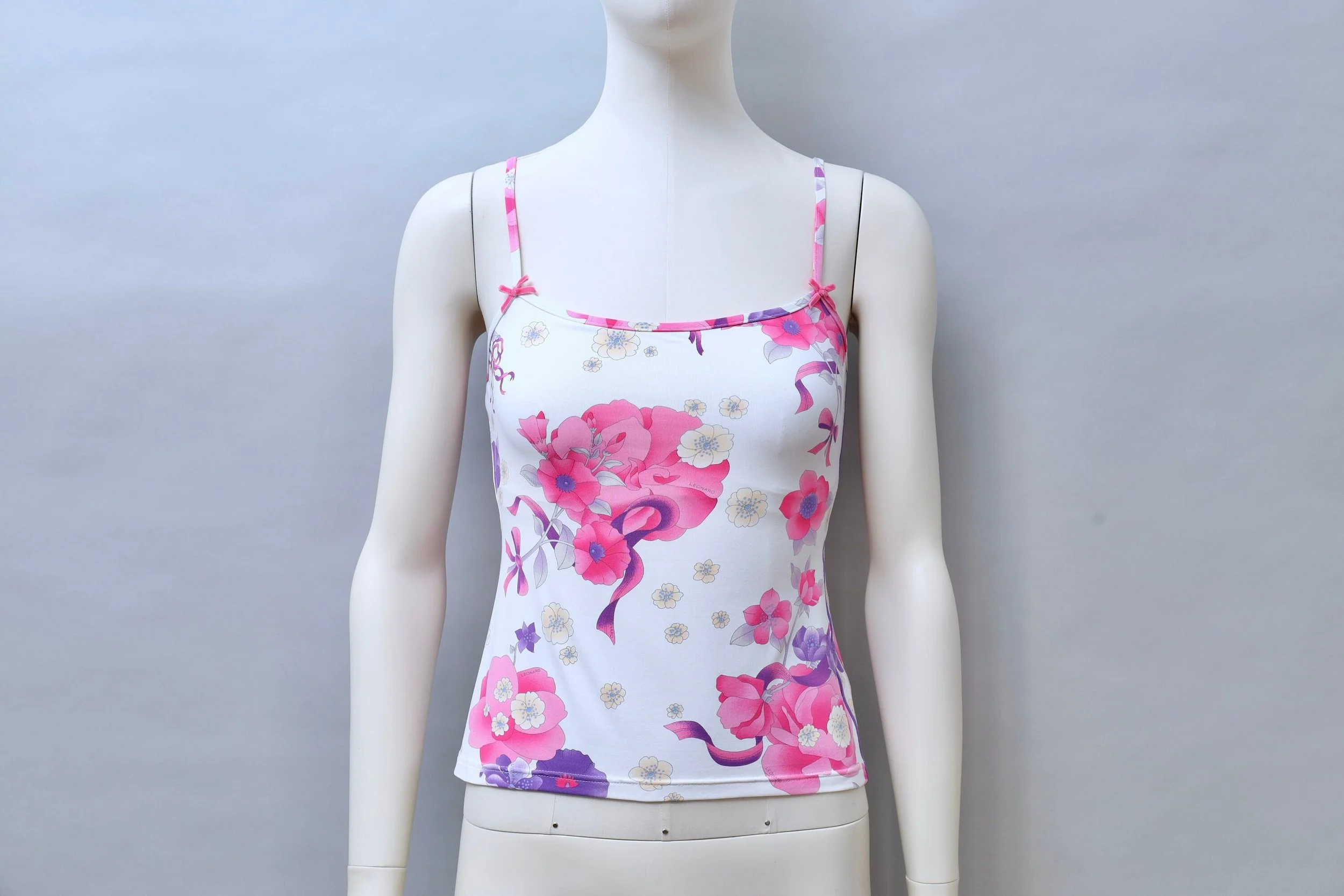 2000s Leonard Paris floral bouquet tank top