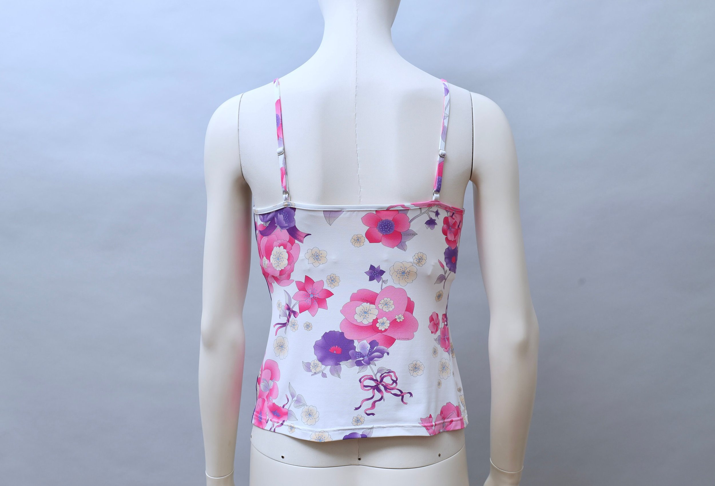 2000s Leonard Paris floral bouquet tank top