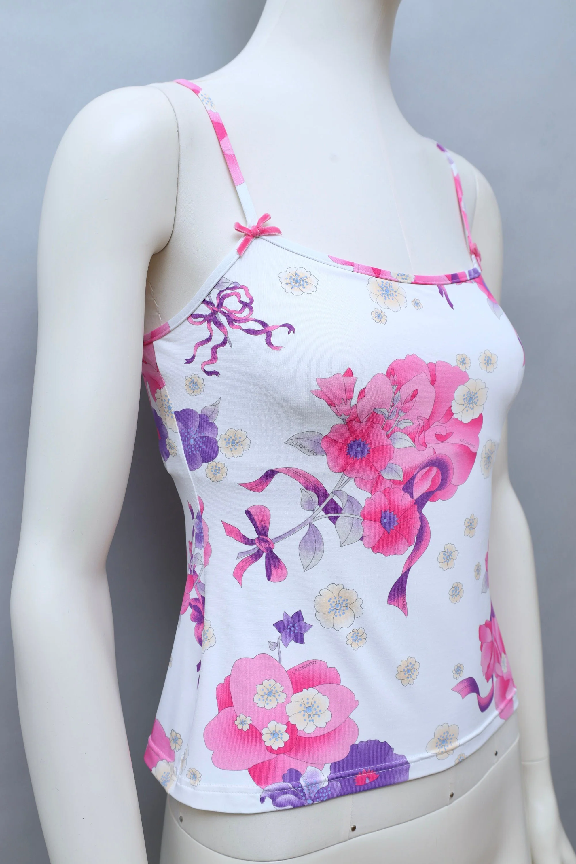 2000s Leonard Paris floral bouquet tank top