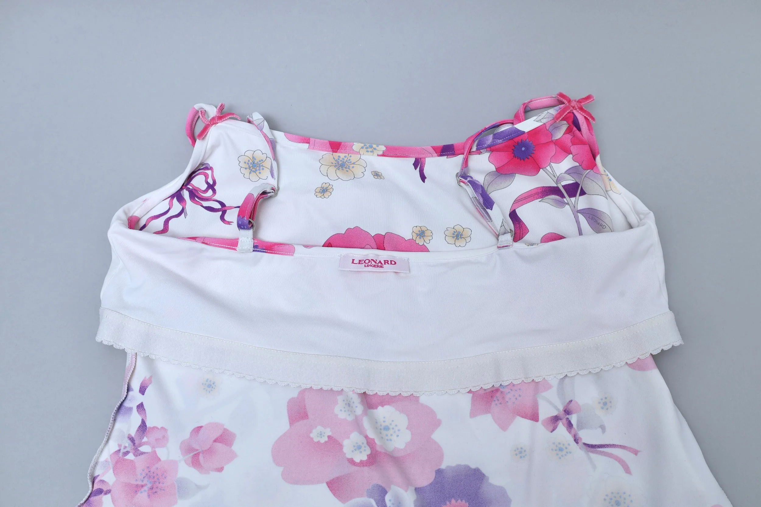 floral bouquet tank top inside