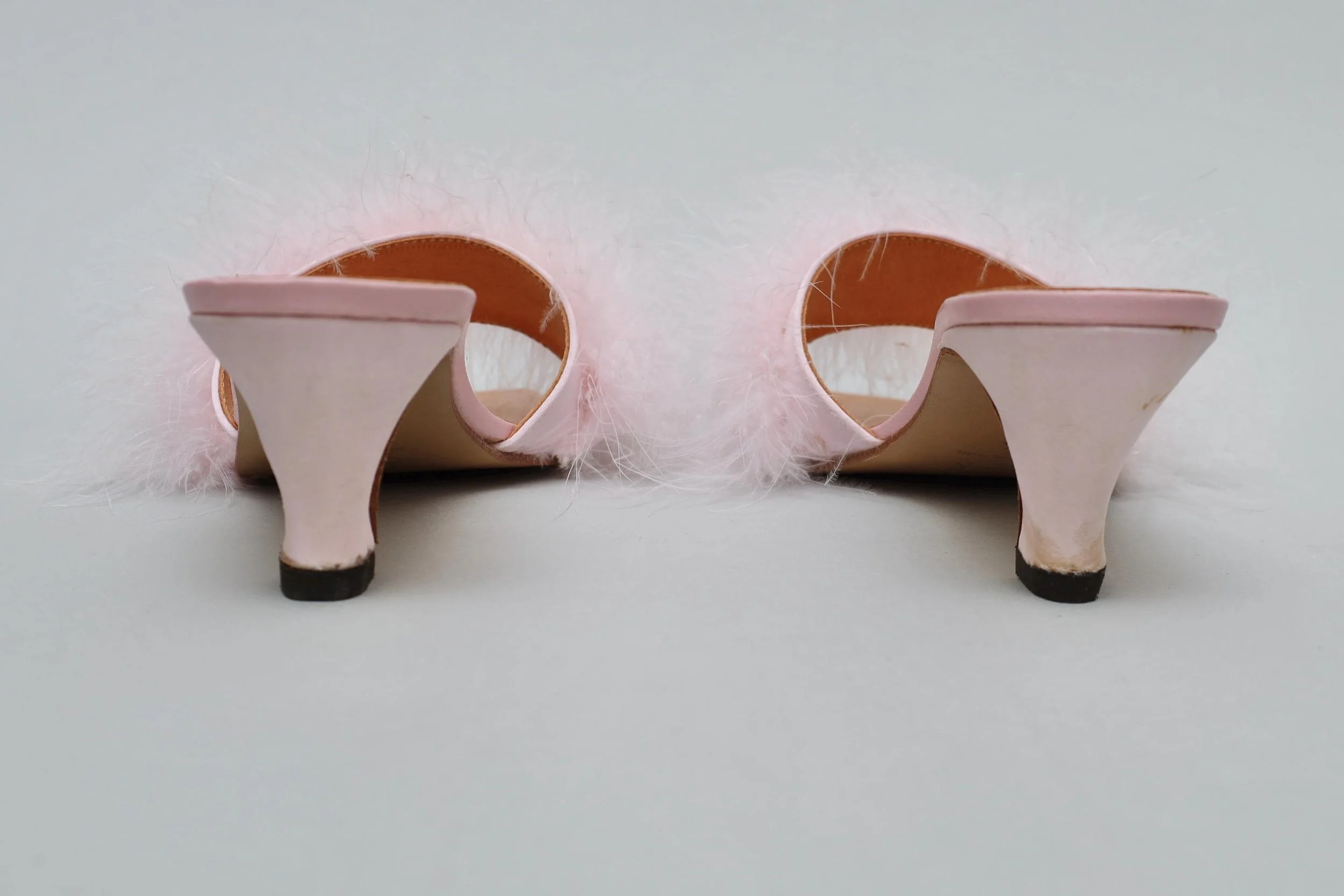 1990s Chantal Thomass powder pink marabou feather silk mules