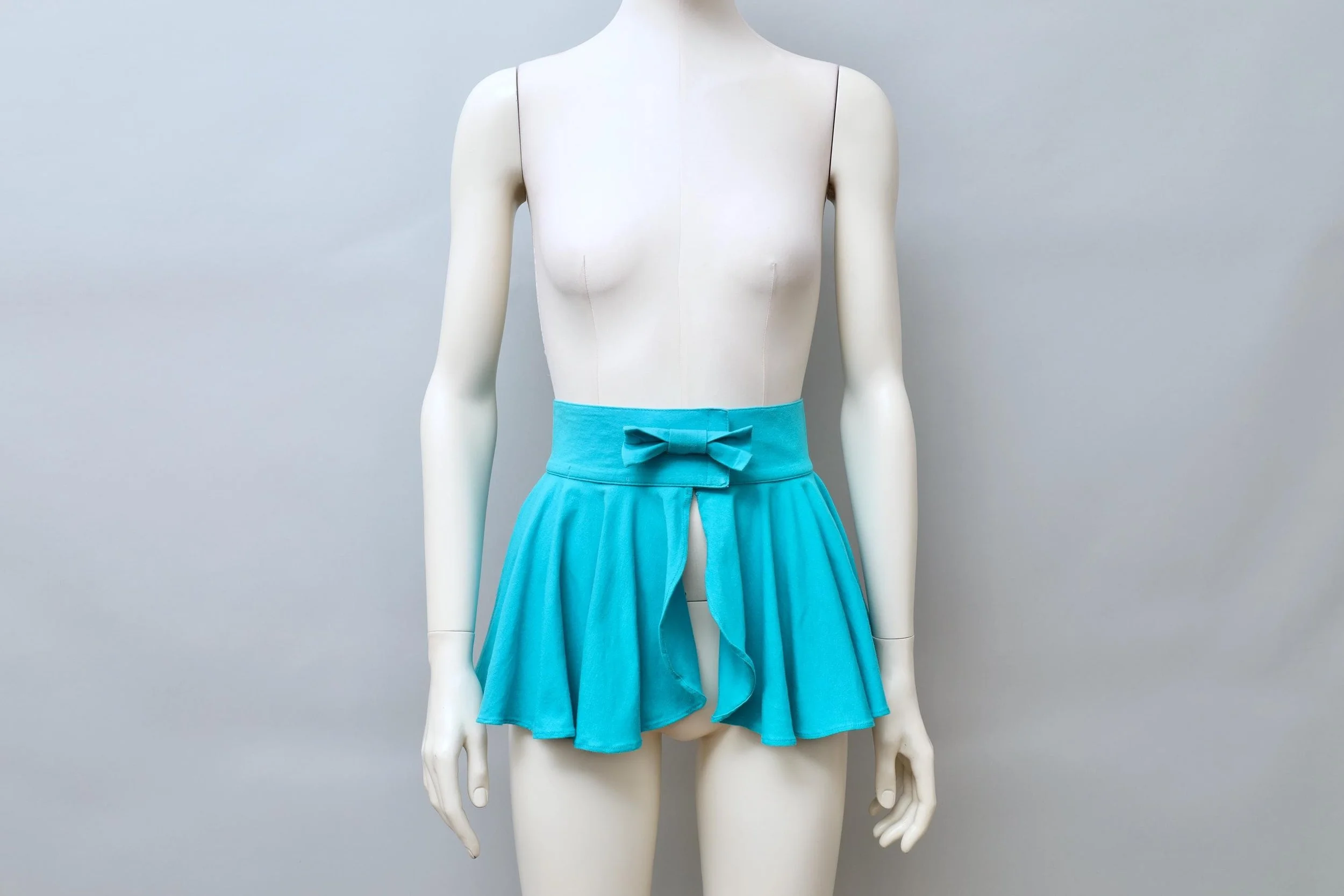1990s Cristina Mazzonetto turquoise ruched belt skirt