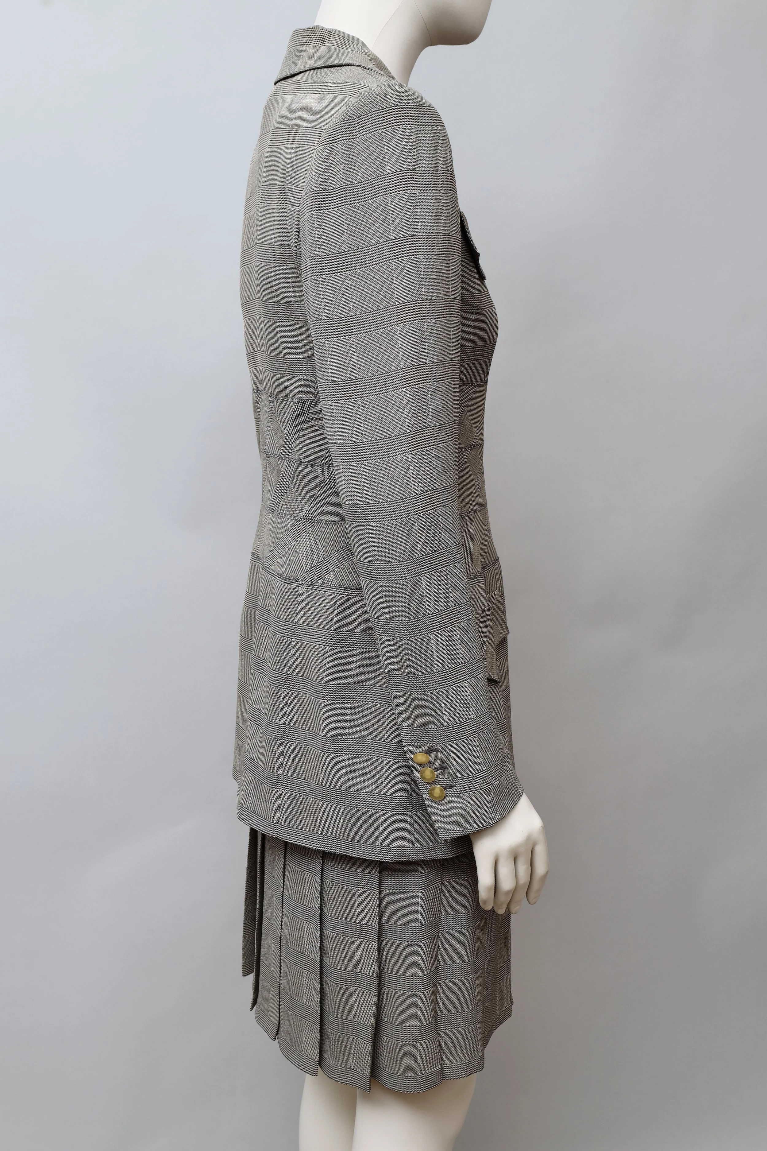 1980s Angelo Tarlazzi zig-zag plaid blazer and pleated dress ensemble