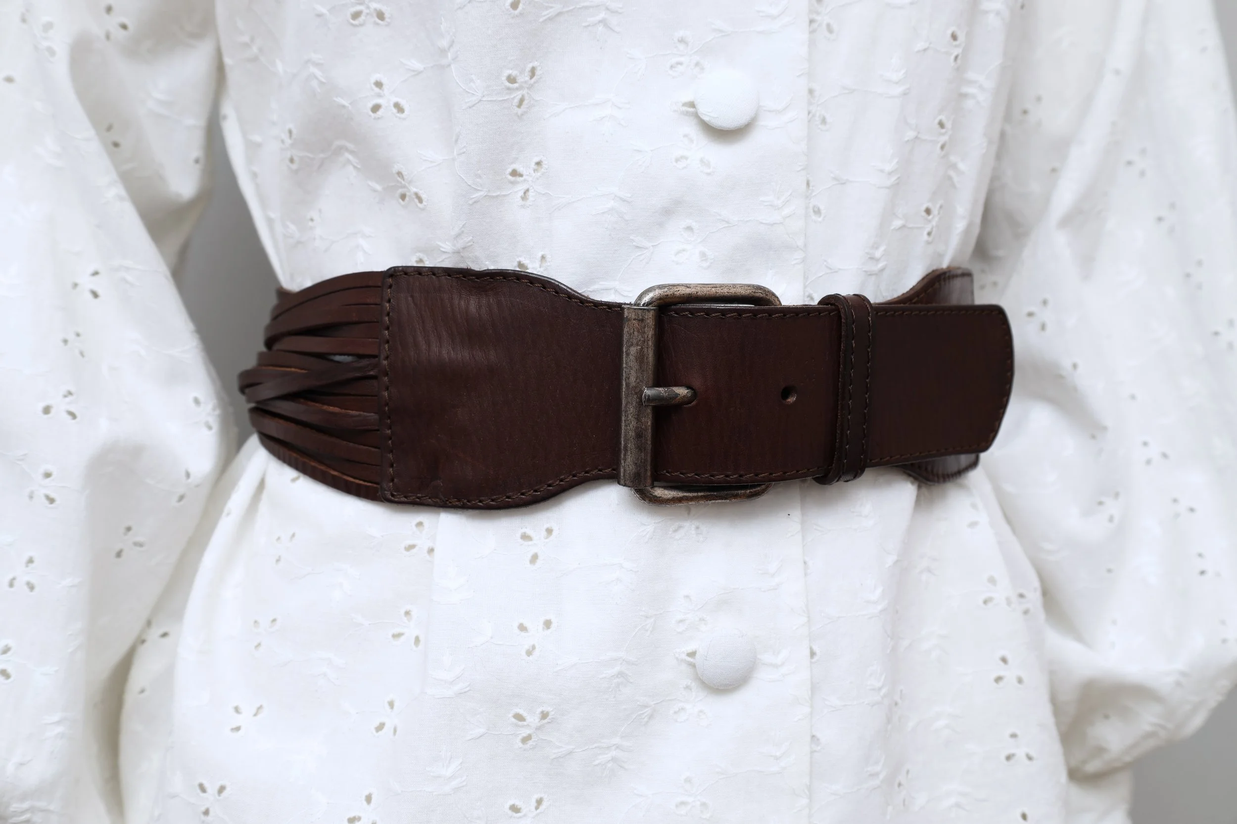 1990s Future Ozbek twisted brown leather waist belt
