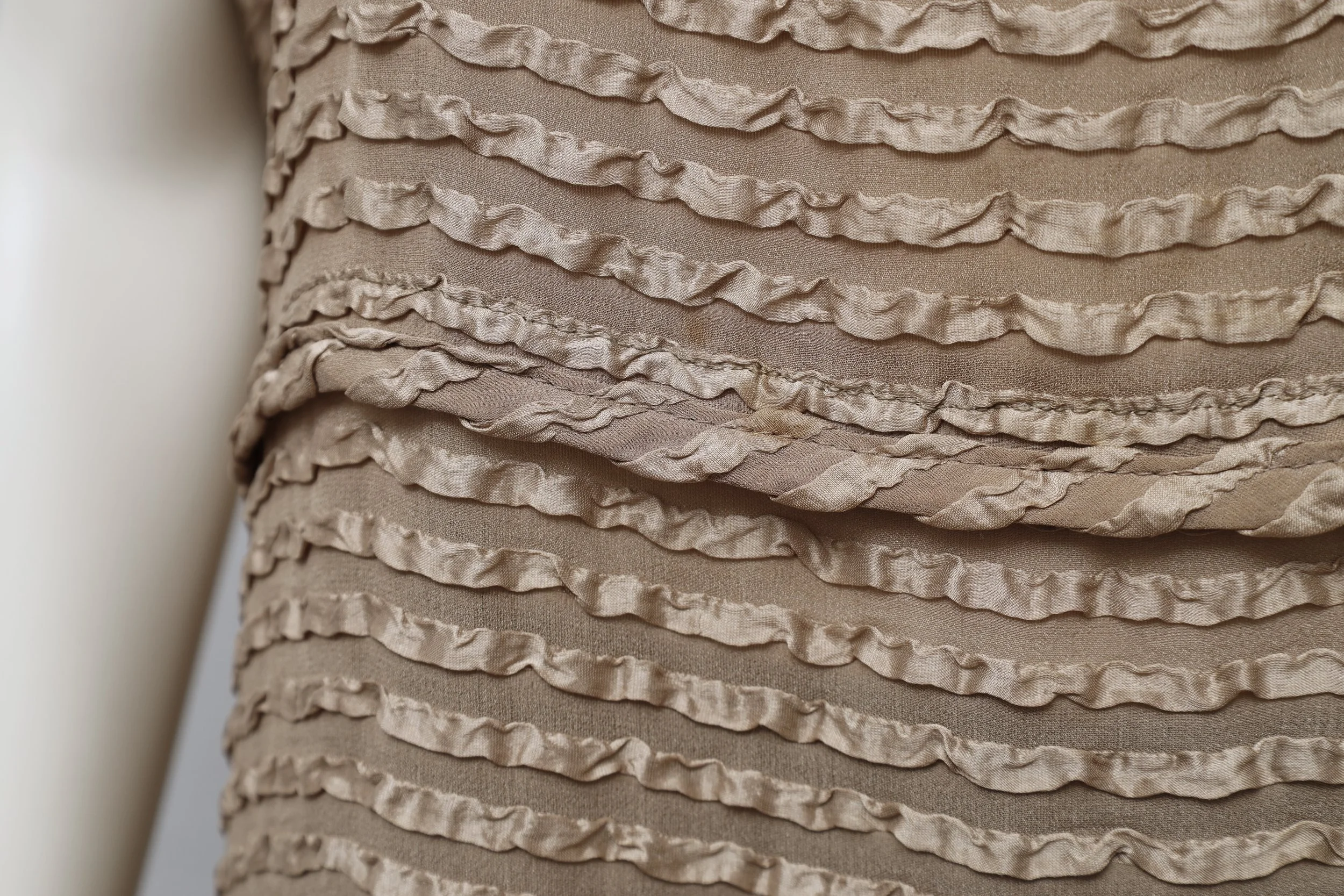 silk top detail