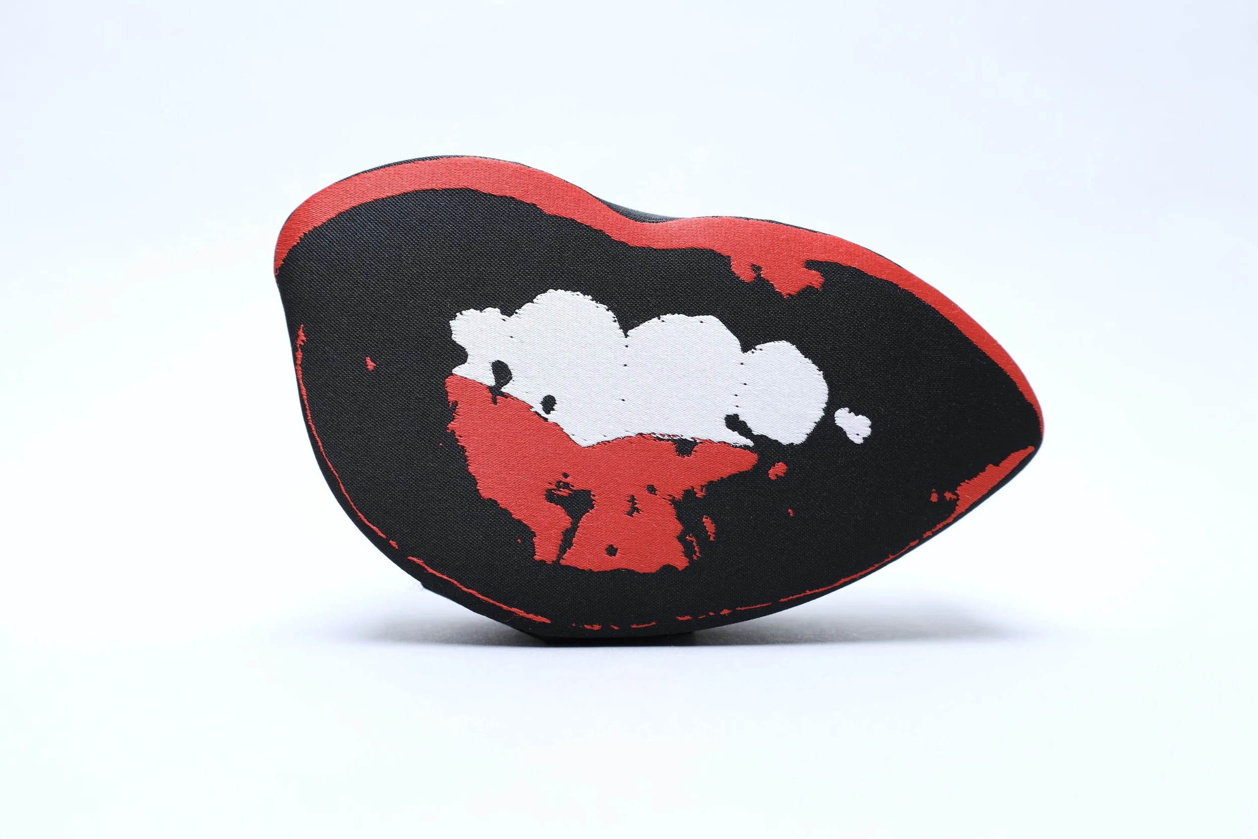 2004 Andy Warhol by Philip Treacy Marilyn Monroe satin lip clutch bag