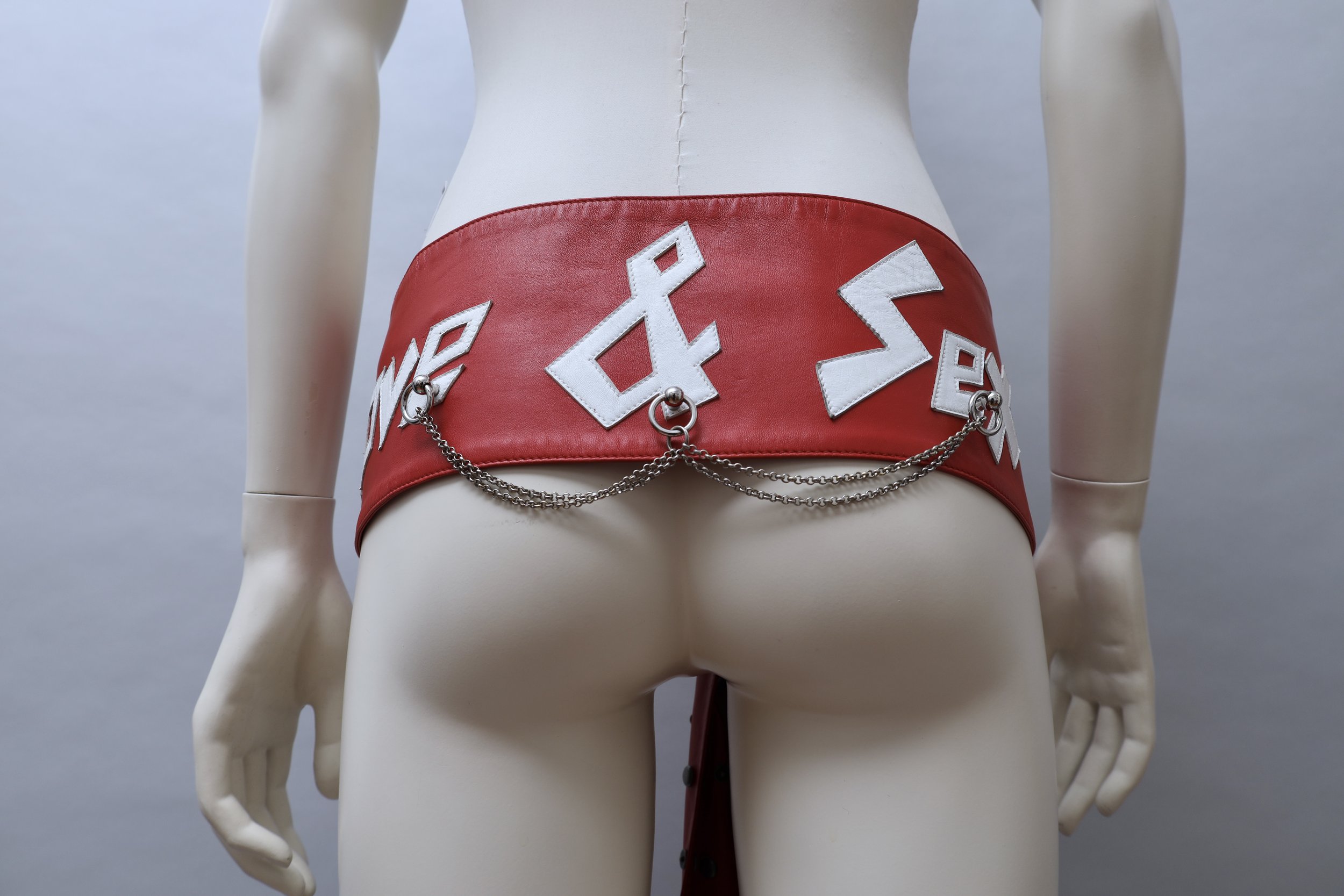 1990s Dolce & Gabbana crimson red 'LOVE and SEX' riveted leather sash belt