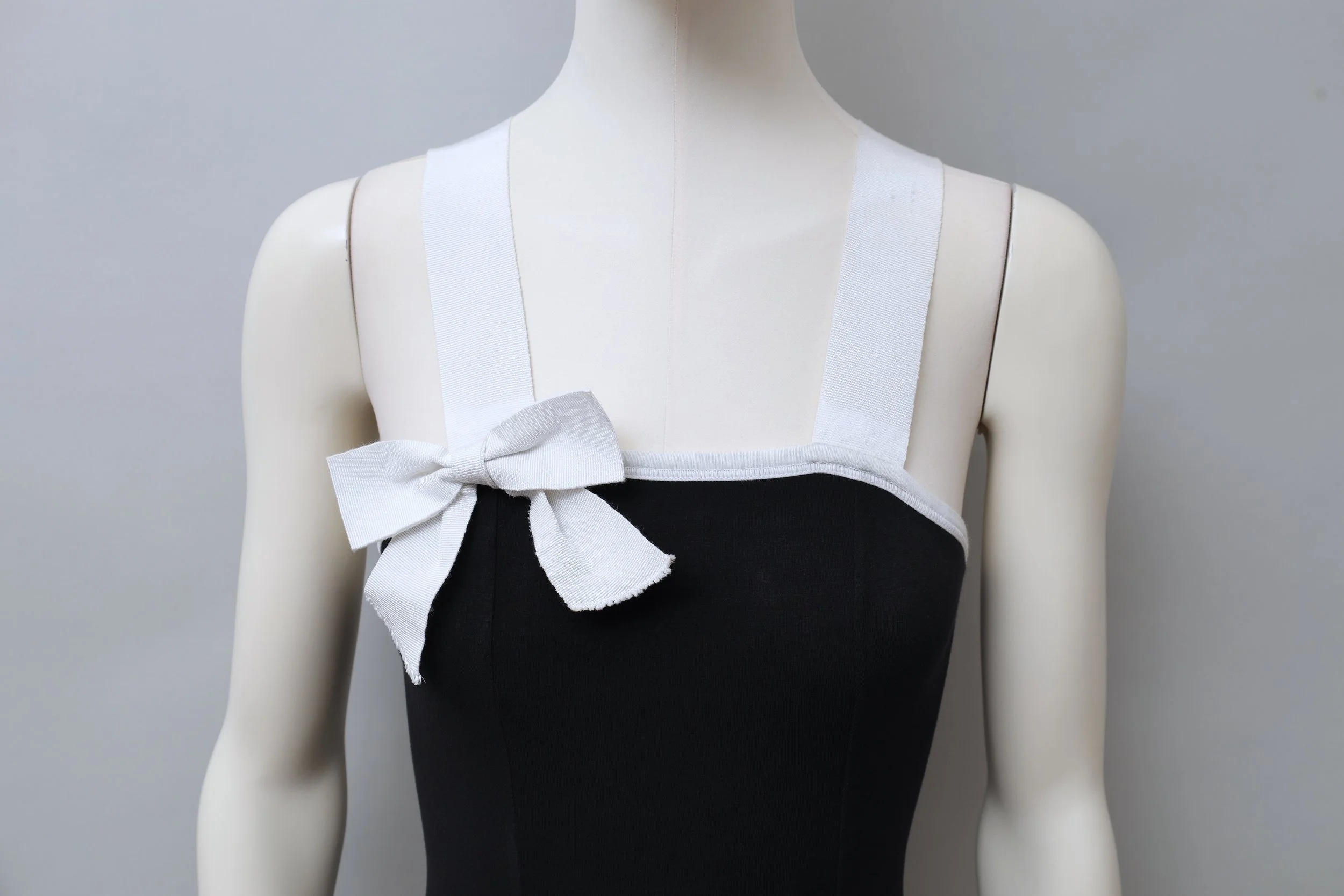 late 1980s / early 1990s Martine Sitbon La Nuit bow bodysuit detail