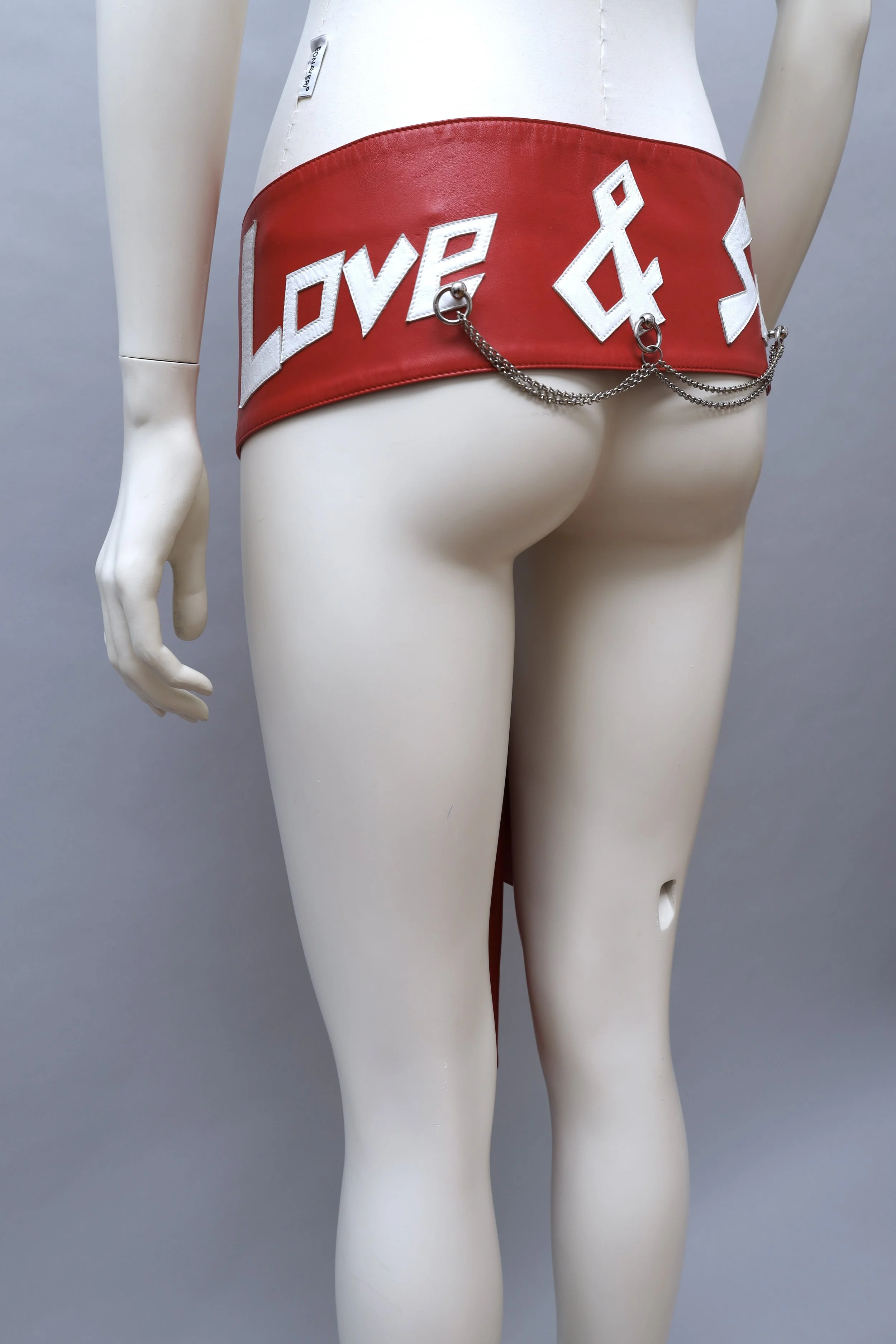 1990s Dolce & Gabbana crimson red 'LOVE and SEX' riveted leather sash belt