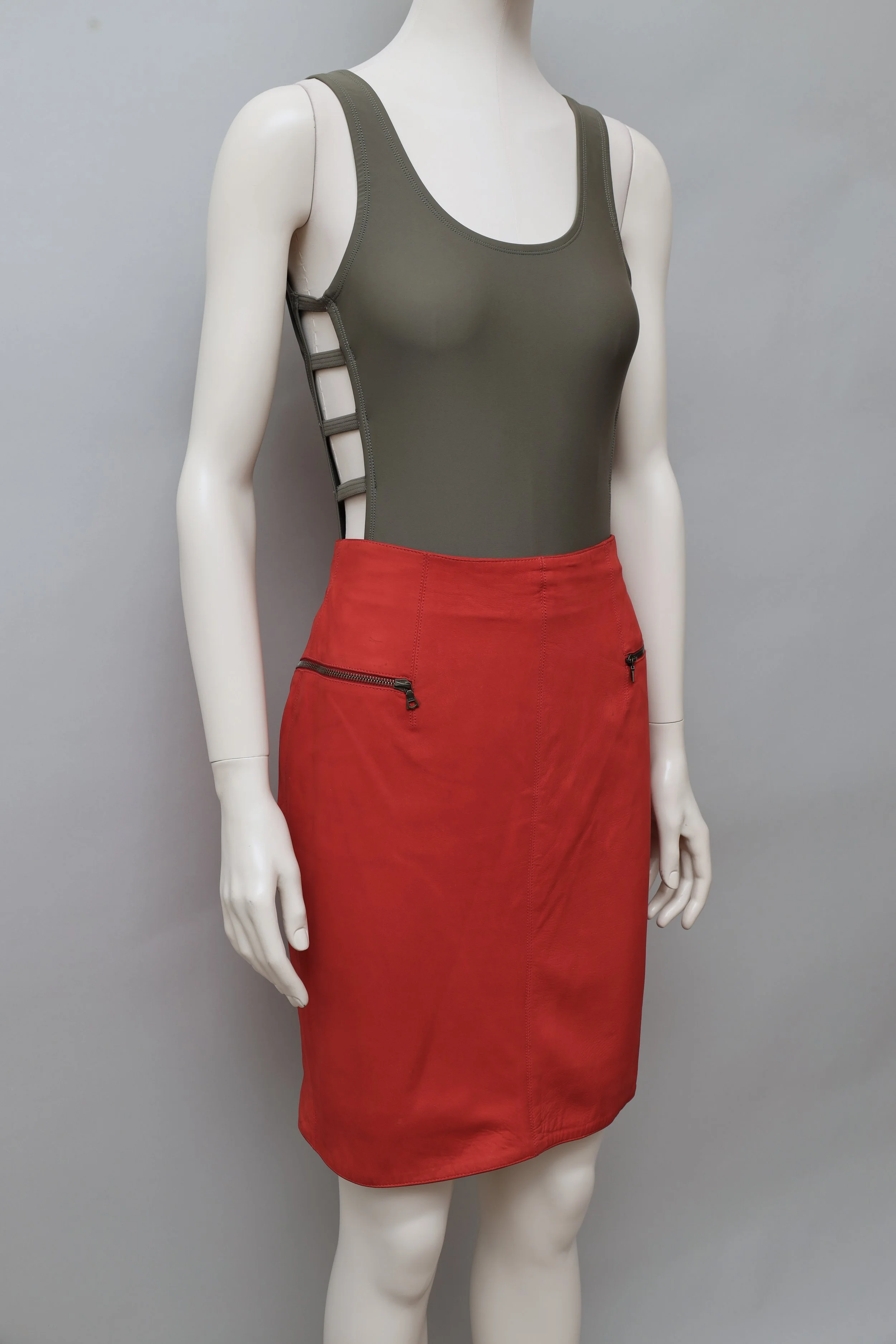 1980s Claude Montana pour Idéal Cuir red nubuck leather skirt