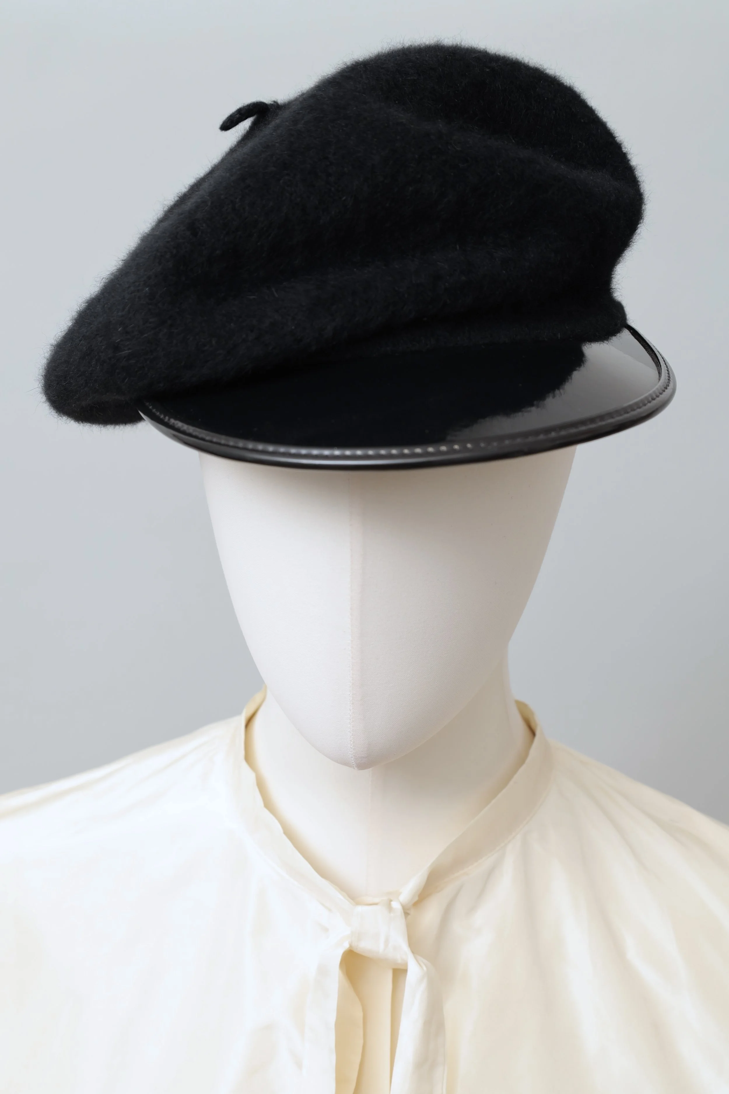 late 1970s Chantal Thomass black wool patent leather brimmed beret