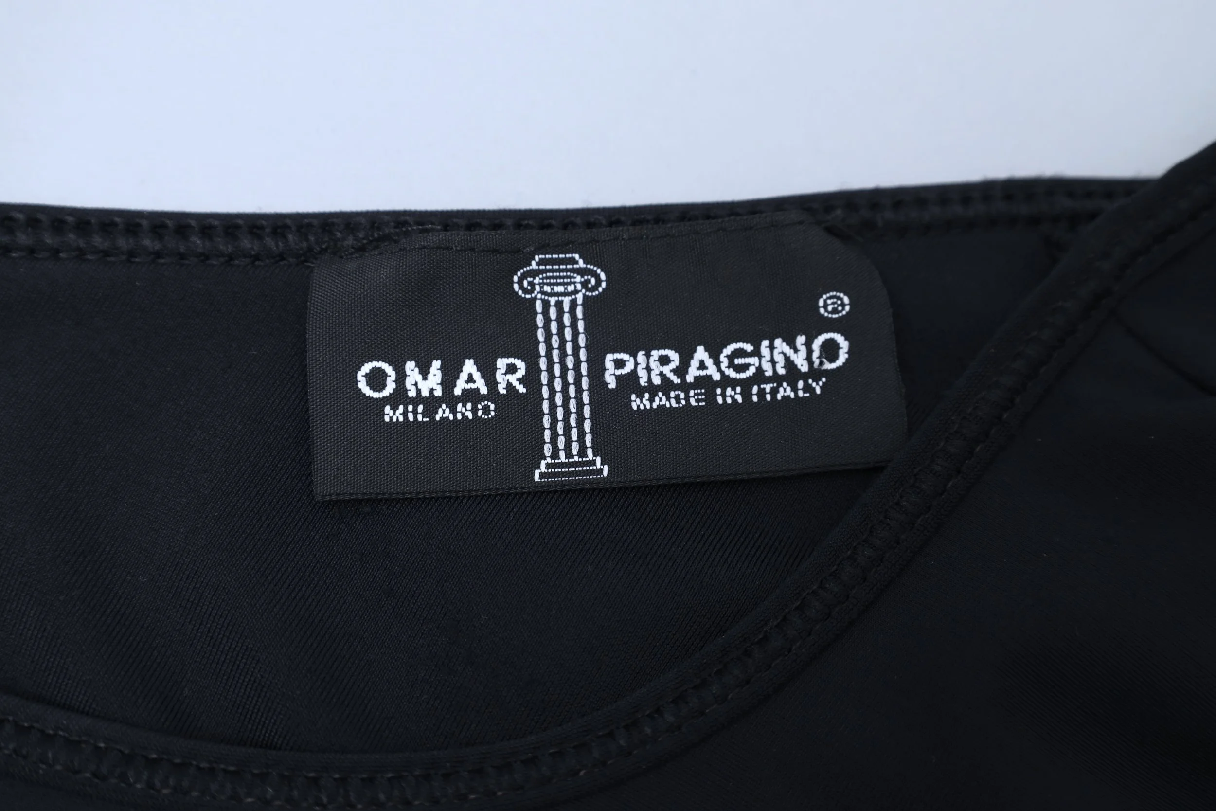 2000s Omar Piragino label tag