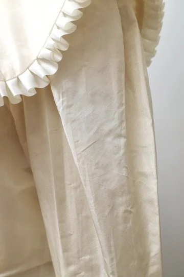 sleeve detail