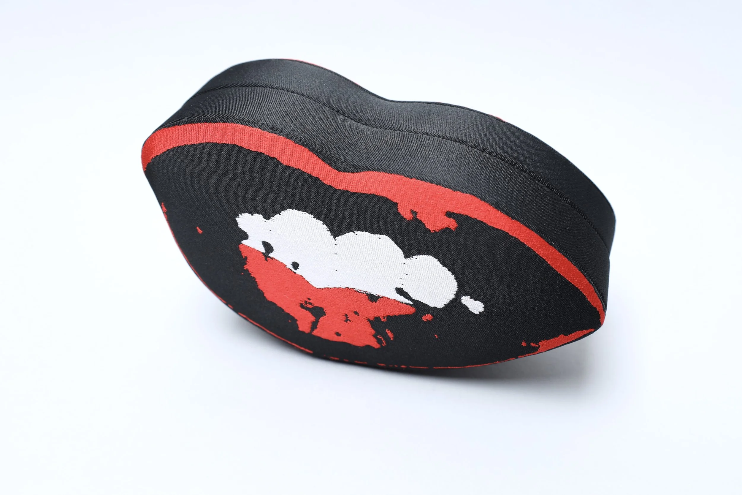 2004 Andy Warhol by Philip Treacy Marilyn Monroe satin lip clutch bag