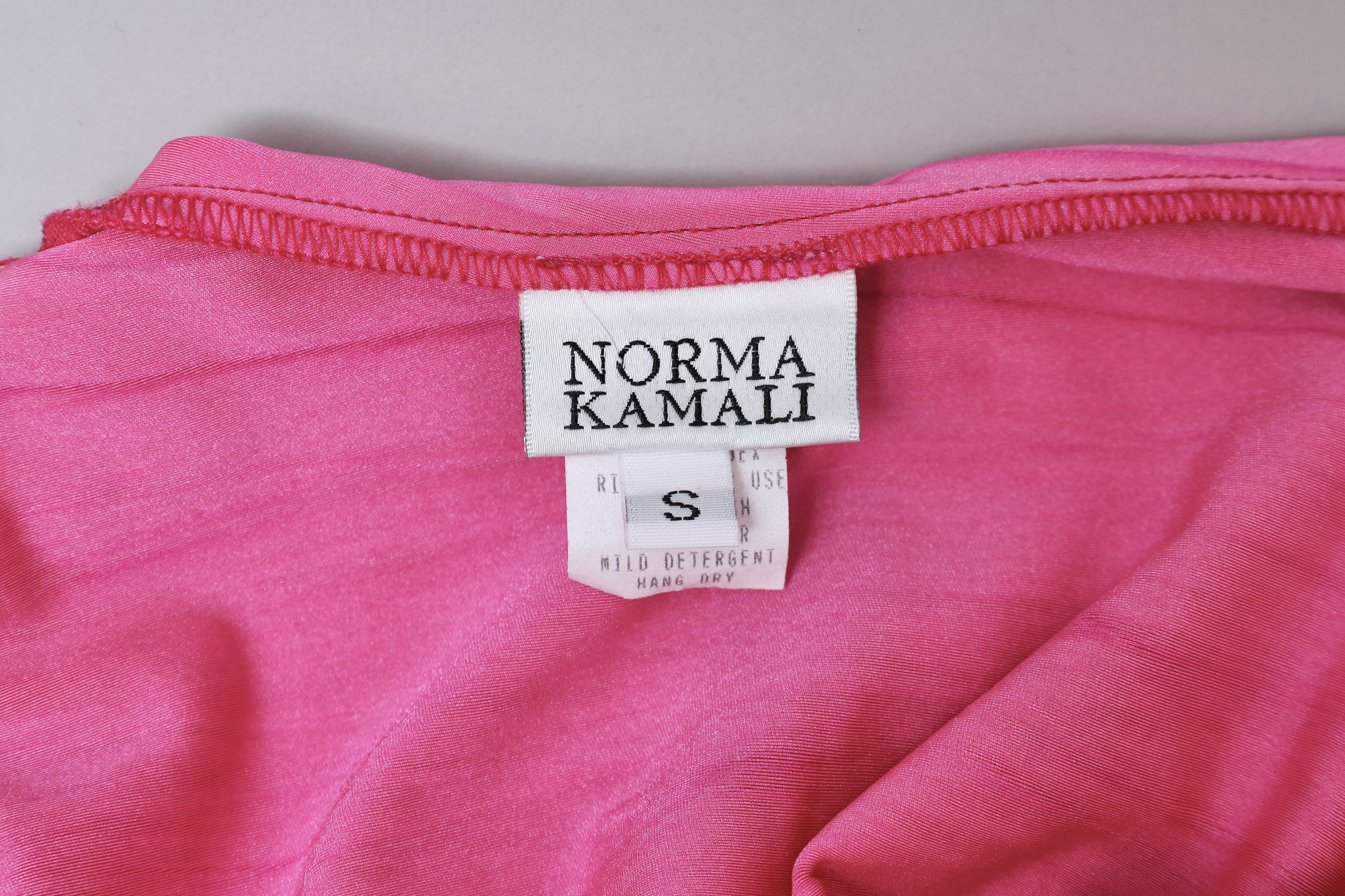1990s OMO Norma Kamali label tag