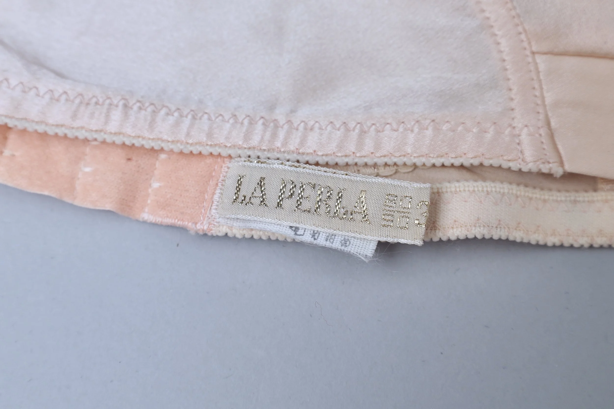 1980s La Perla label tag