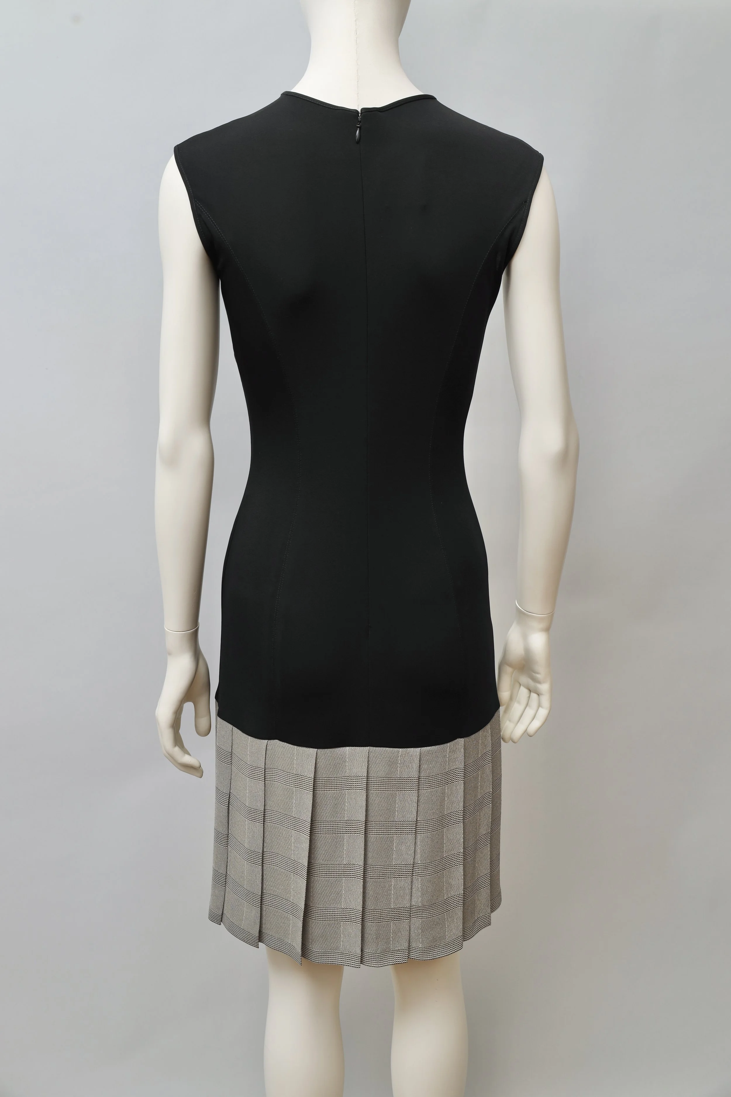 1980s does 1930s Angelo Tarlazzi pleated dress