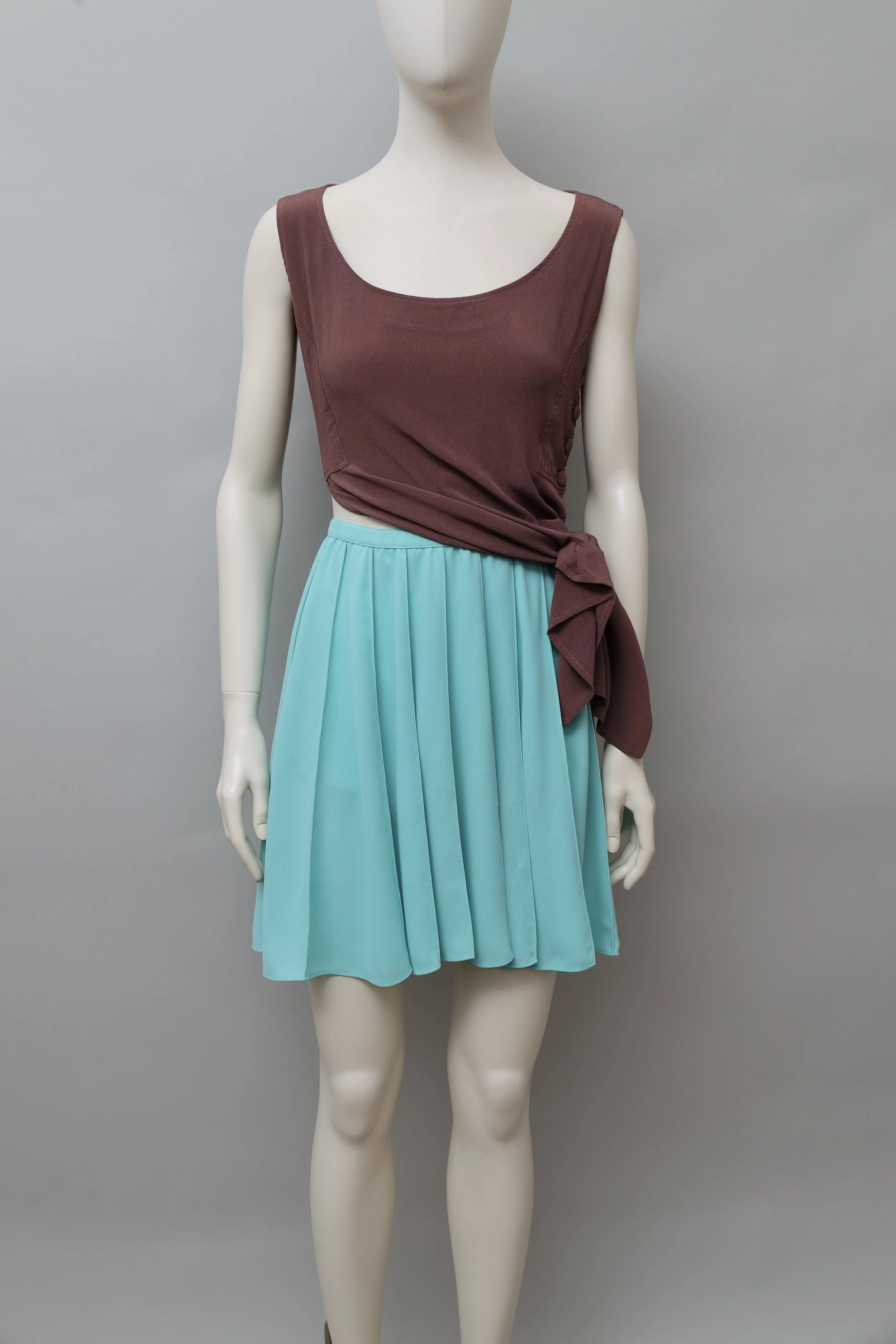 1990s Thierry Mugler aquamarine pleated crêpe skort