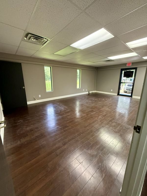 919 Nacogdoches ST_4.jpg