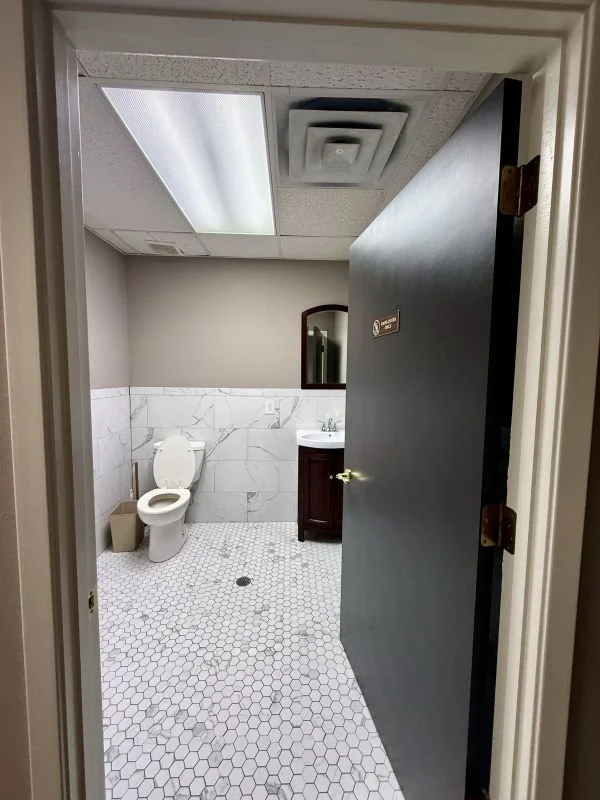 919 Nacogdoches ST_14.jpg