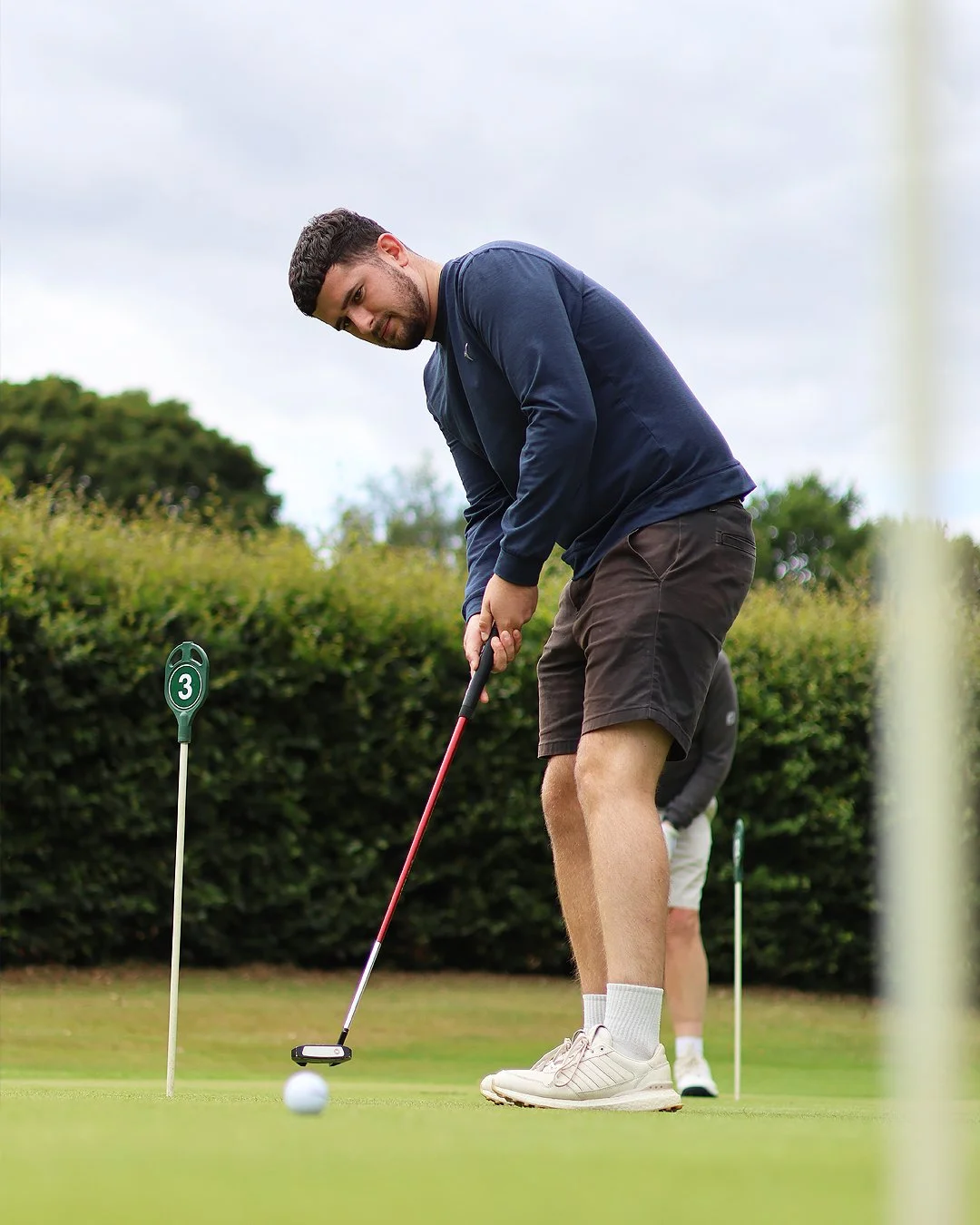 Cal putts.jpg