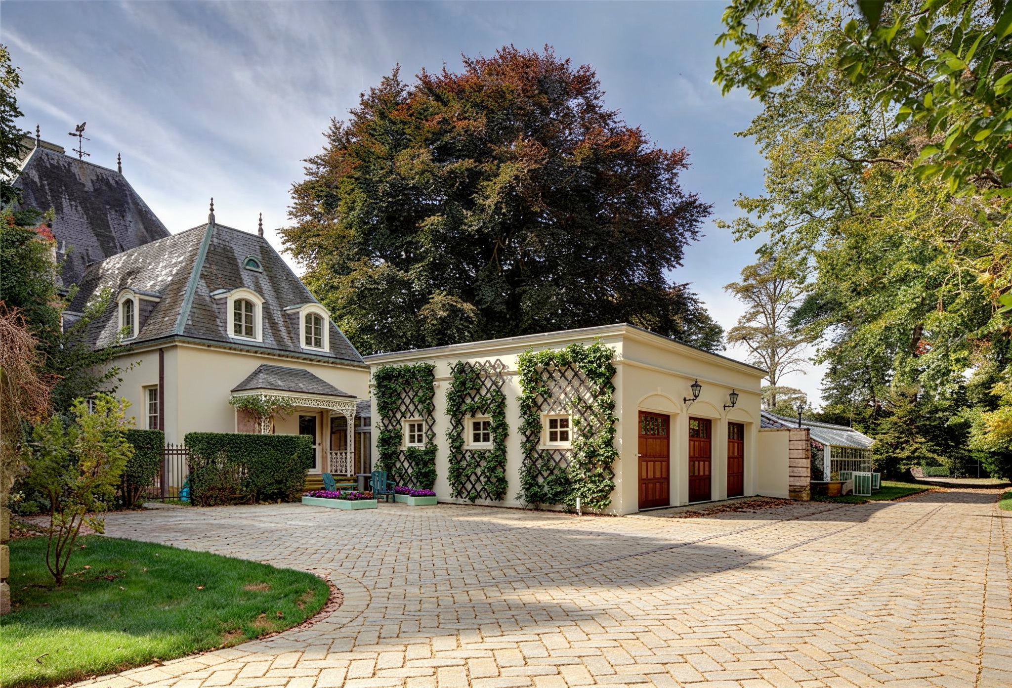 The driveways and parking areas of the estate will be defined by  new limestone pavers in a luxurious limestone pattern.