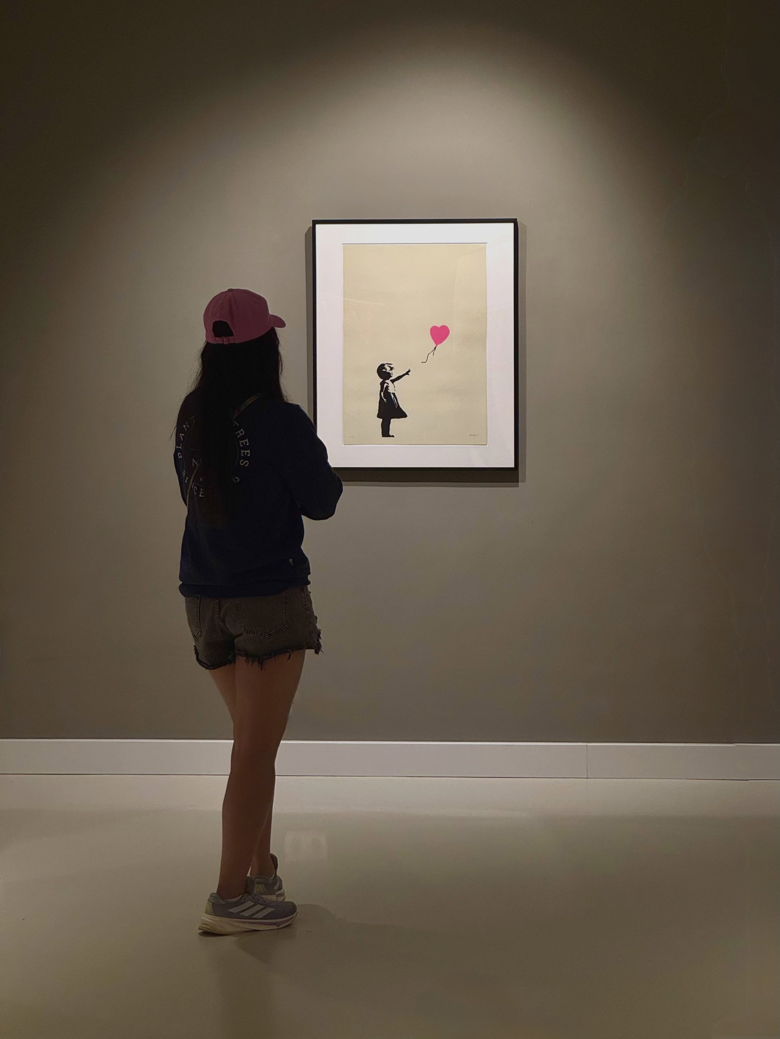 There is always hope. 🎈 

#banksy #mocomuseum❣️ #hope