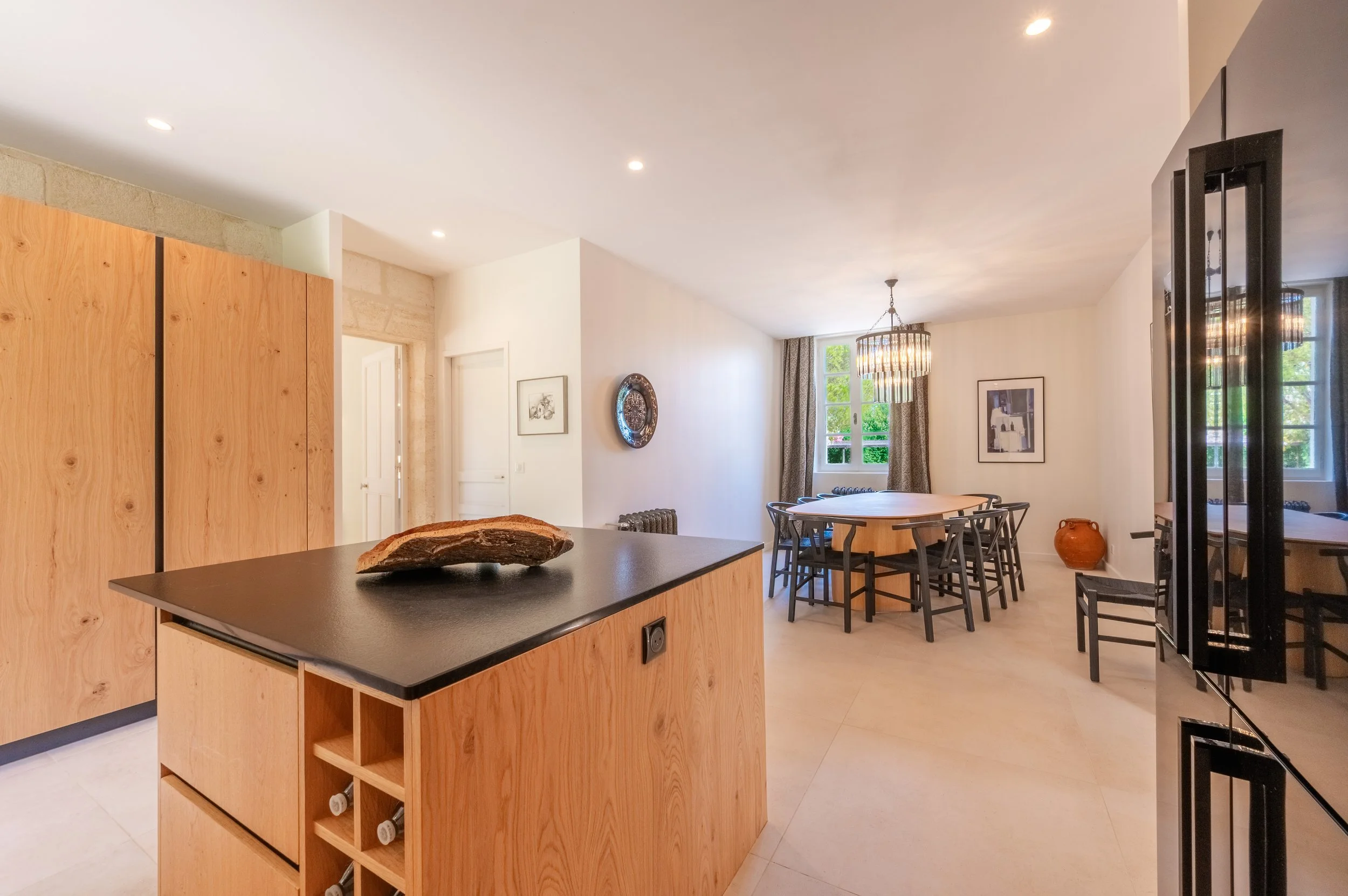 mas_pamparigouste_cuisine-salle_a_manger.jpg