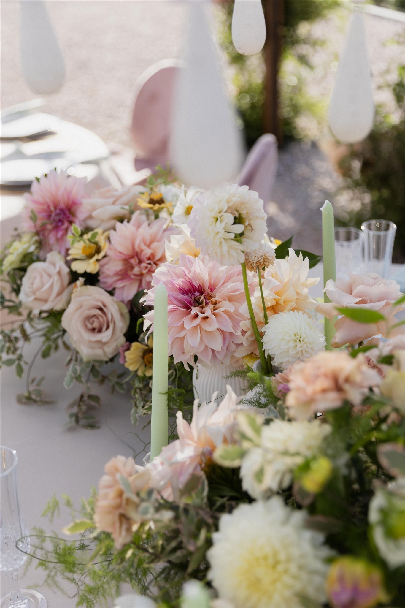 Dahlia floral arrangement created at the Blume Retreat at Blume Estate