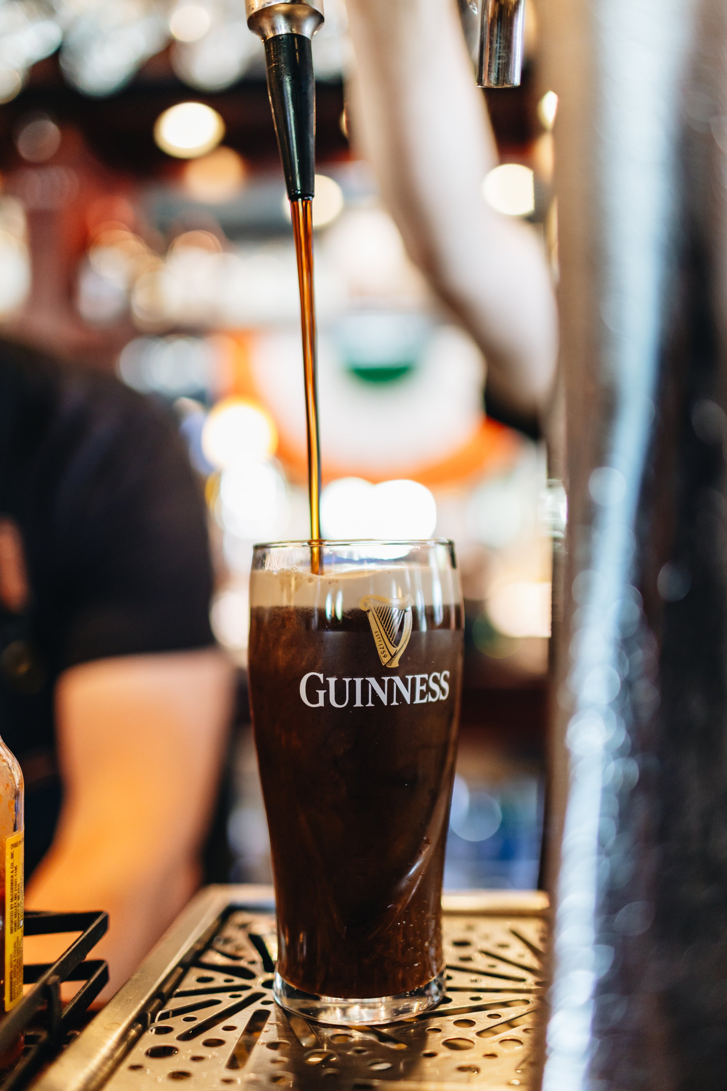 Heneghans-Bar-10.jpg