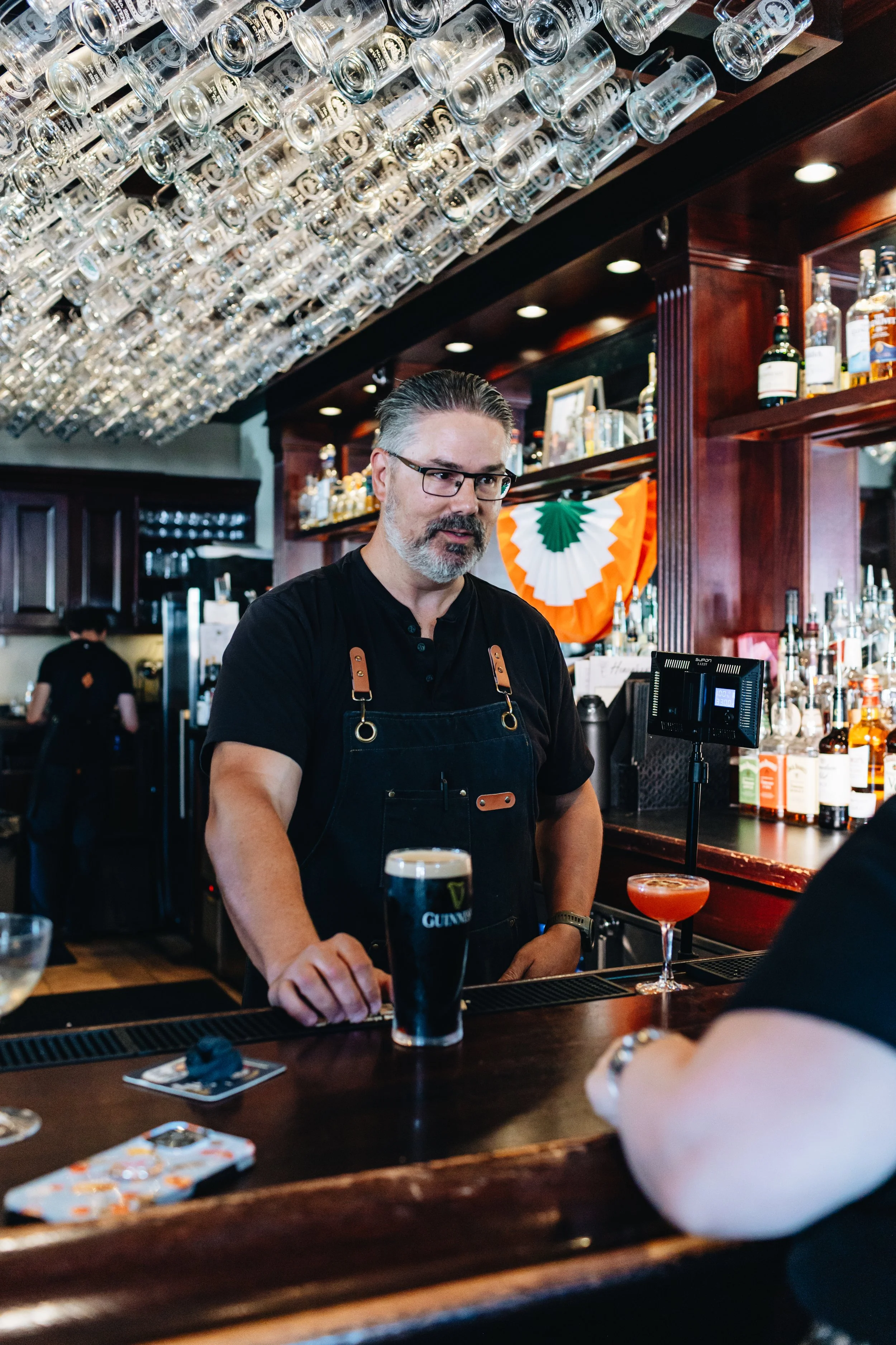Heneghans-Bar-25.jpg