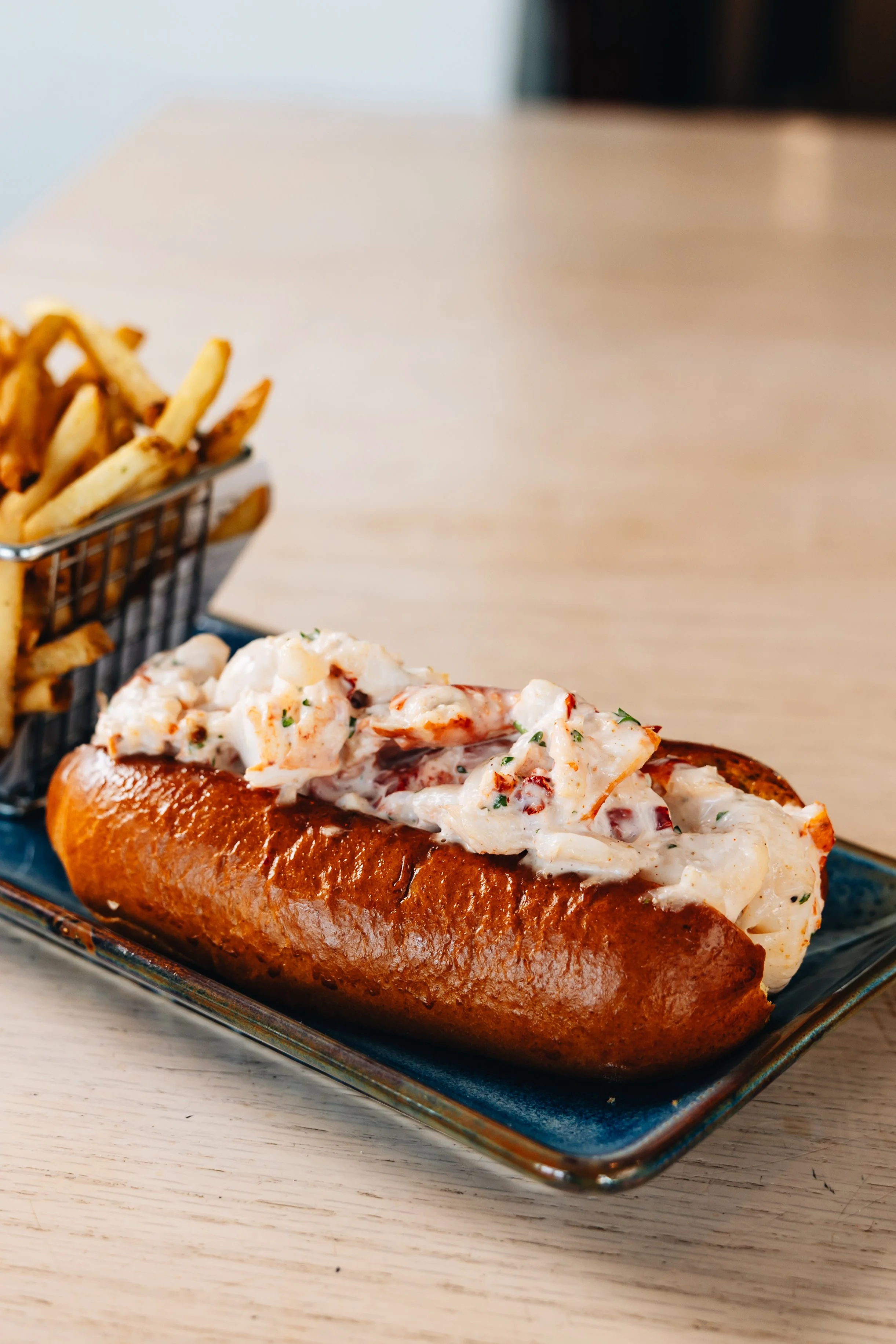 Allegria-June2026-LobsterRoll-8.jpg
