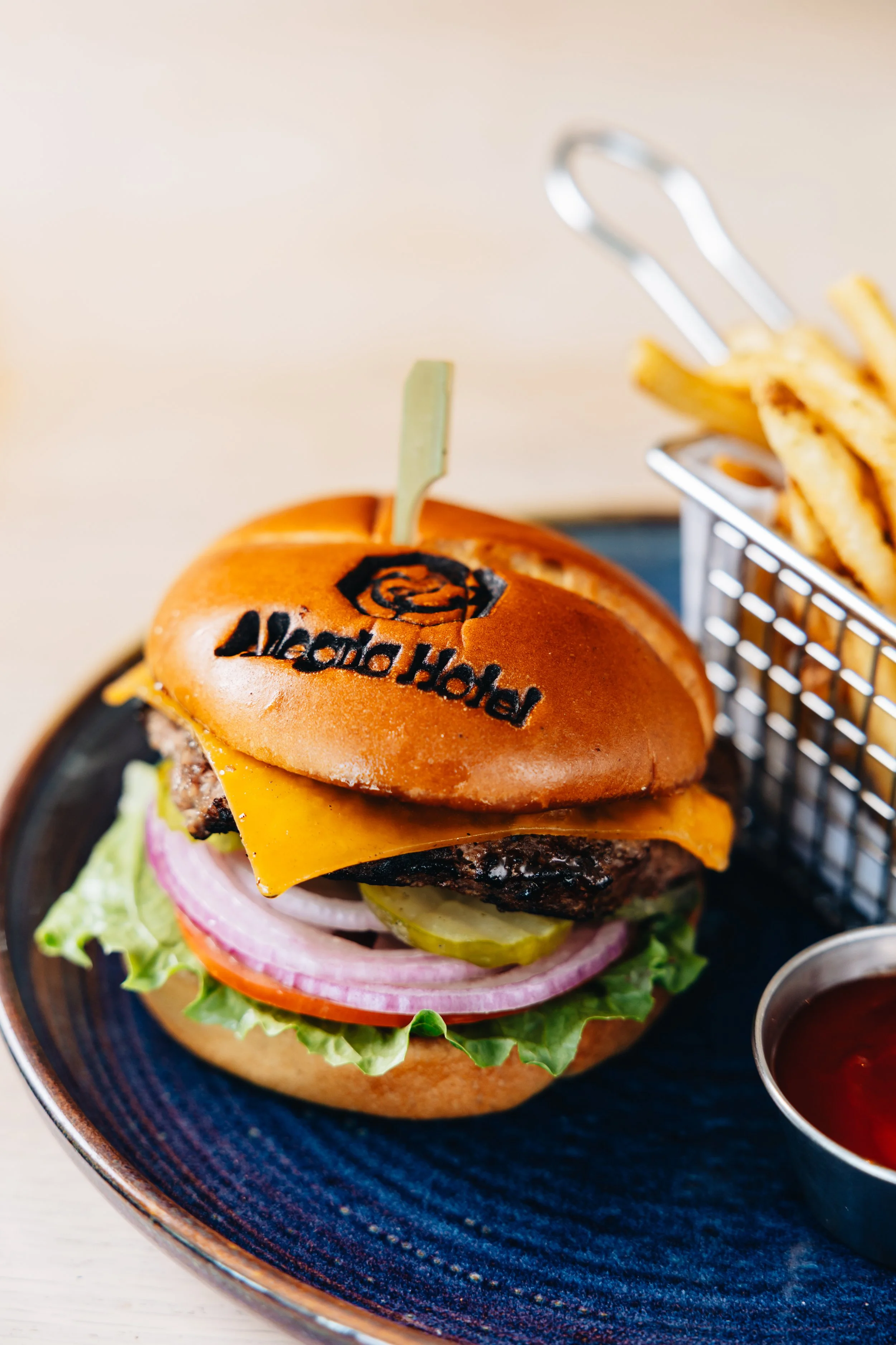 Allegria-June2026-LongBeachBurger-4.jpg