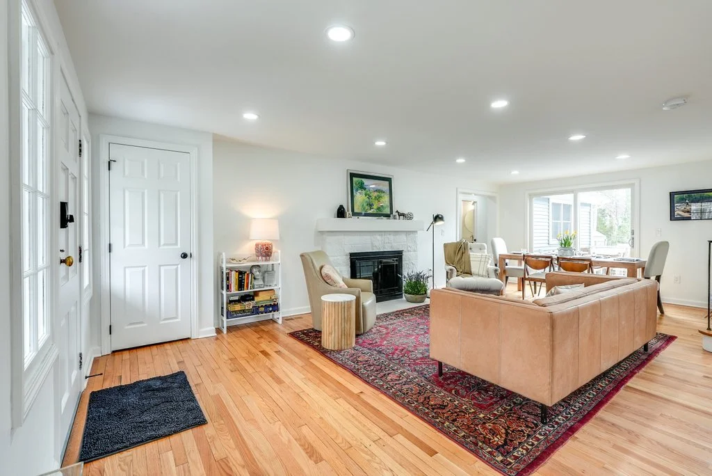 15805 Hemlock-14.jpg-SMALL.JPG