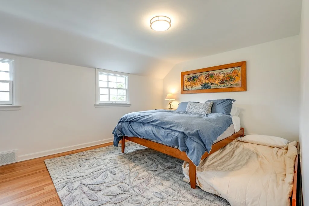 15805 Hemlock-65.jpg-SMALL.JPG