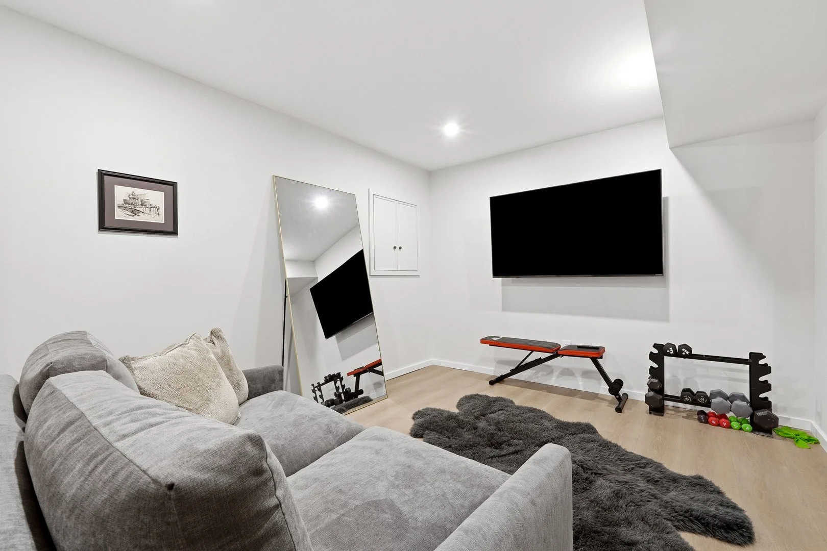 46-049 - 475 Ramsdale Drive Roswell GA.jpg