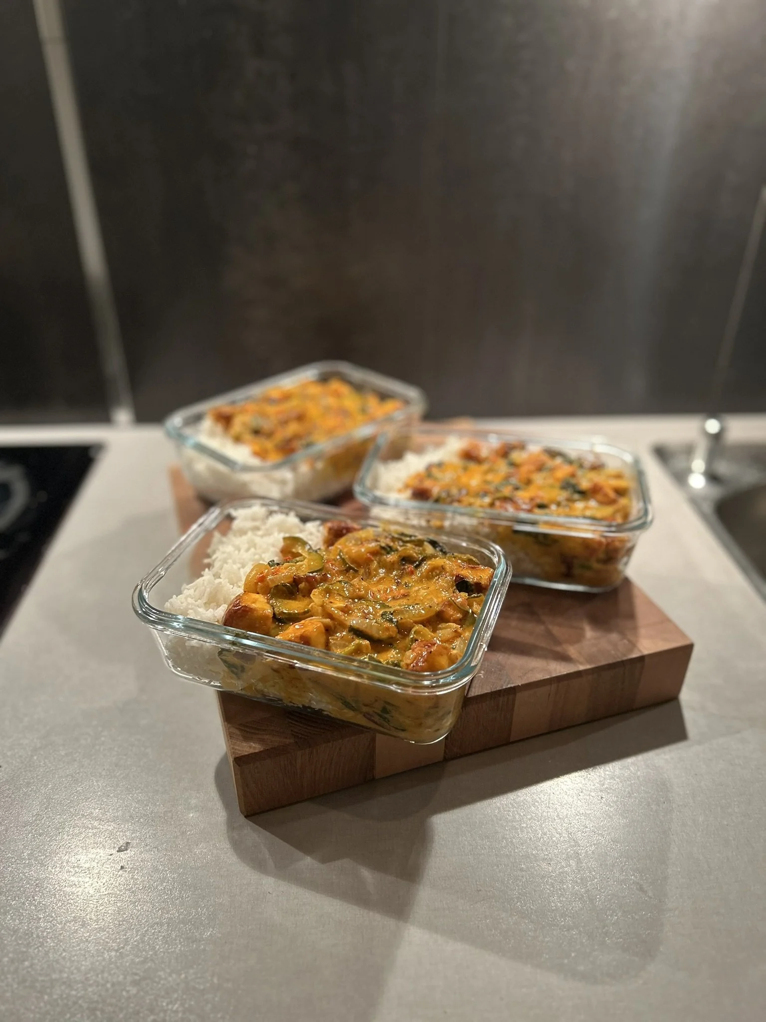 Halloumigryta med zucchini