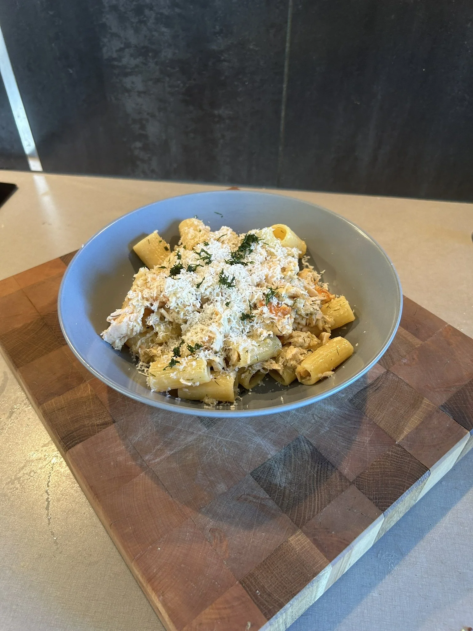 Laxpasta med citron